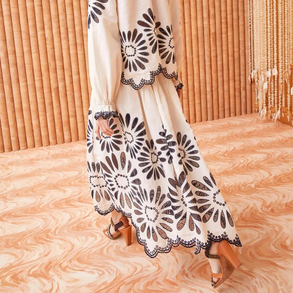 Annisa Skirt in porcelain