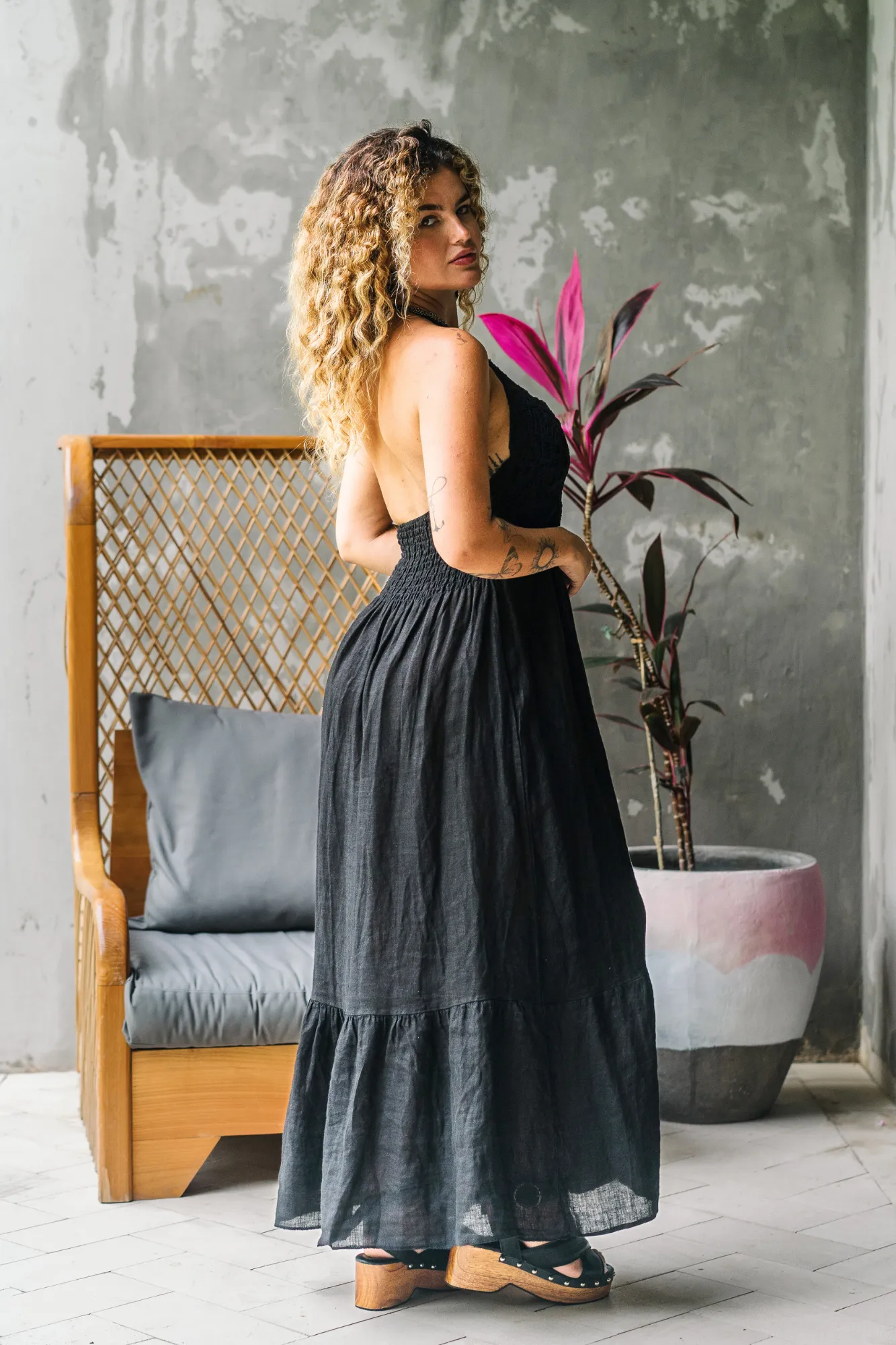 'Asha' Linen Dress - Black
