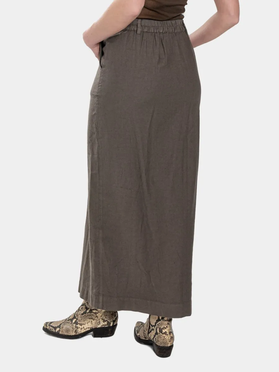 Back Vent Skirt