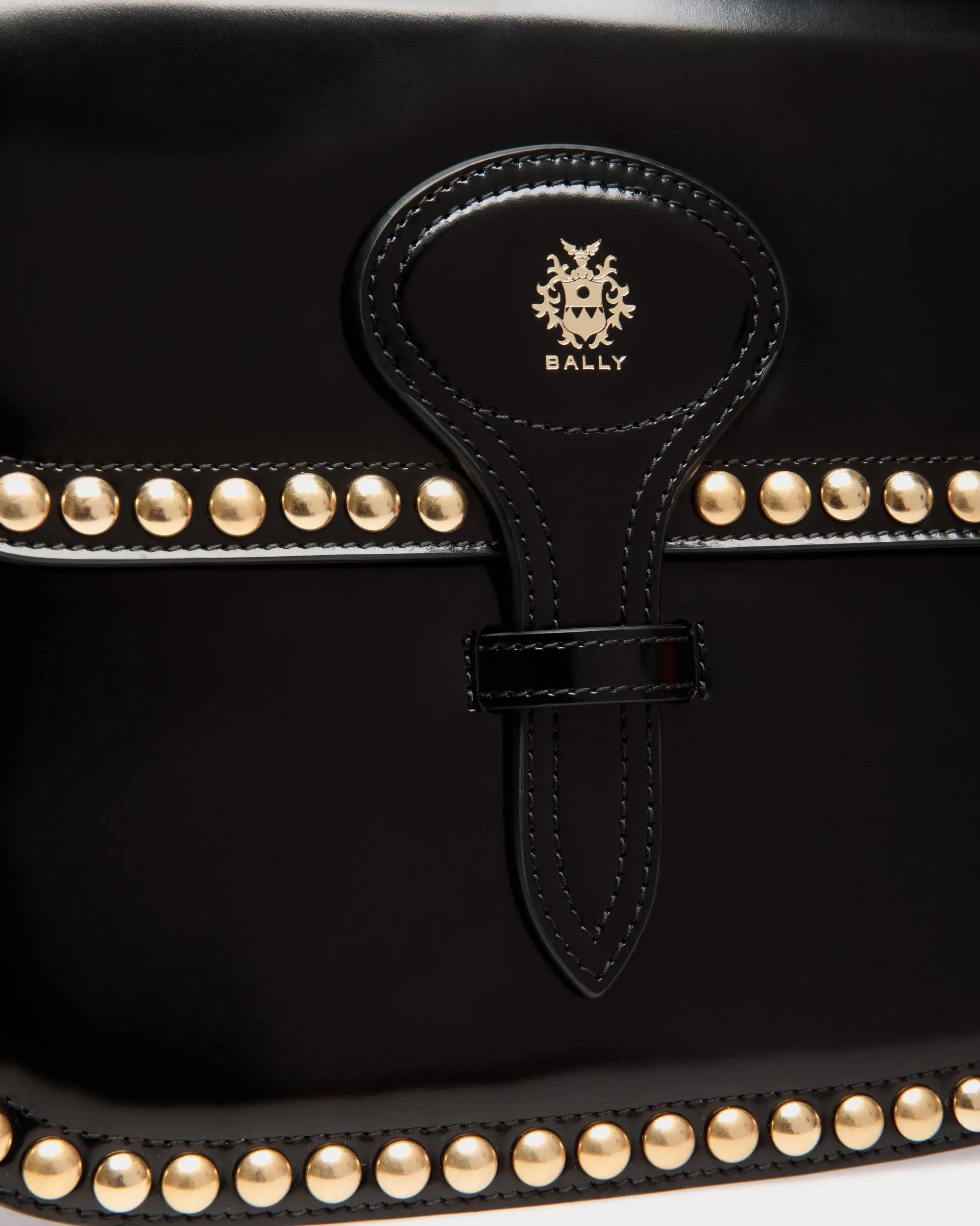 Beckett Flap M - Cross Body