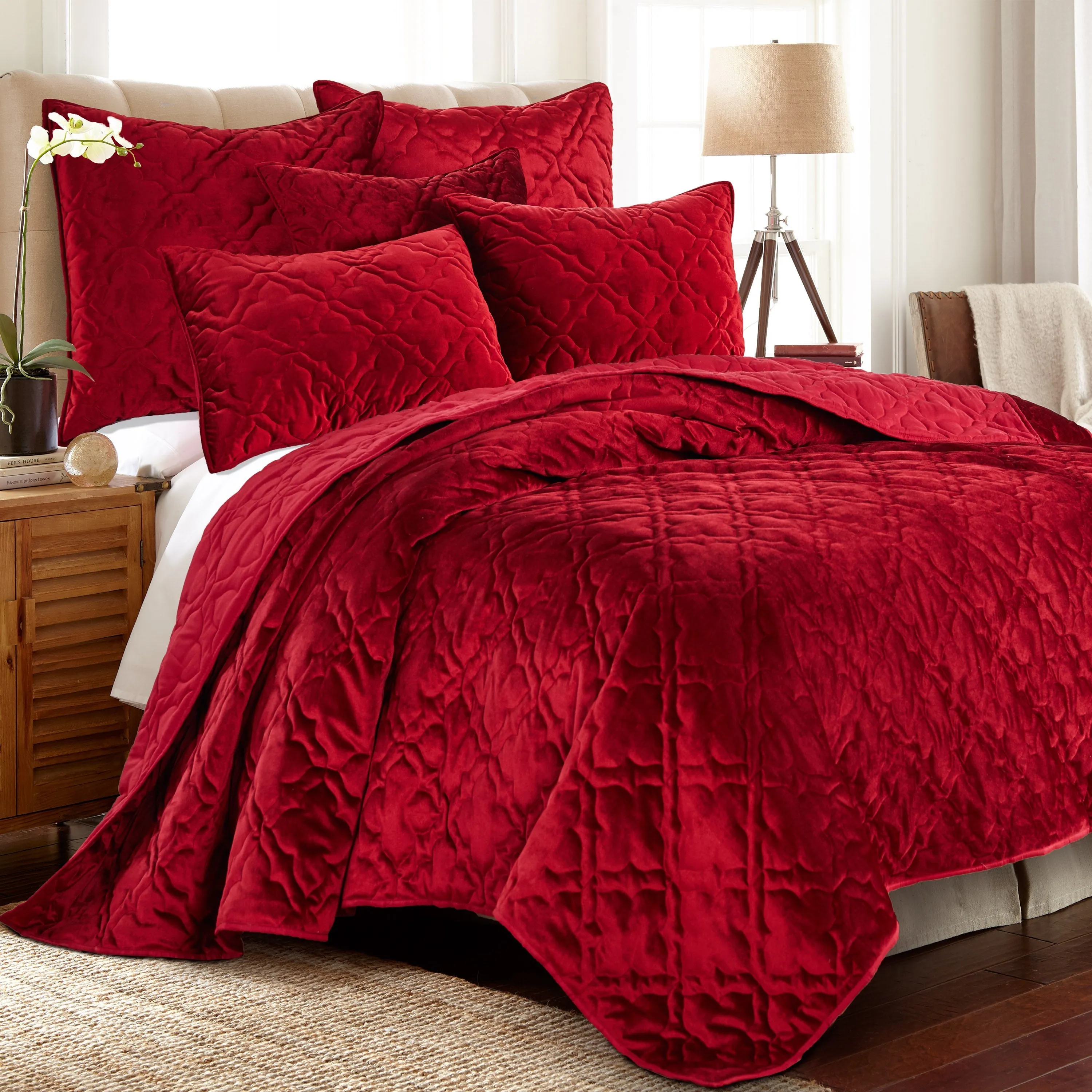 BH Caserta Velvet Red Standard Sham