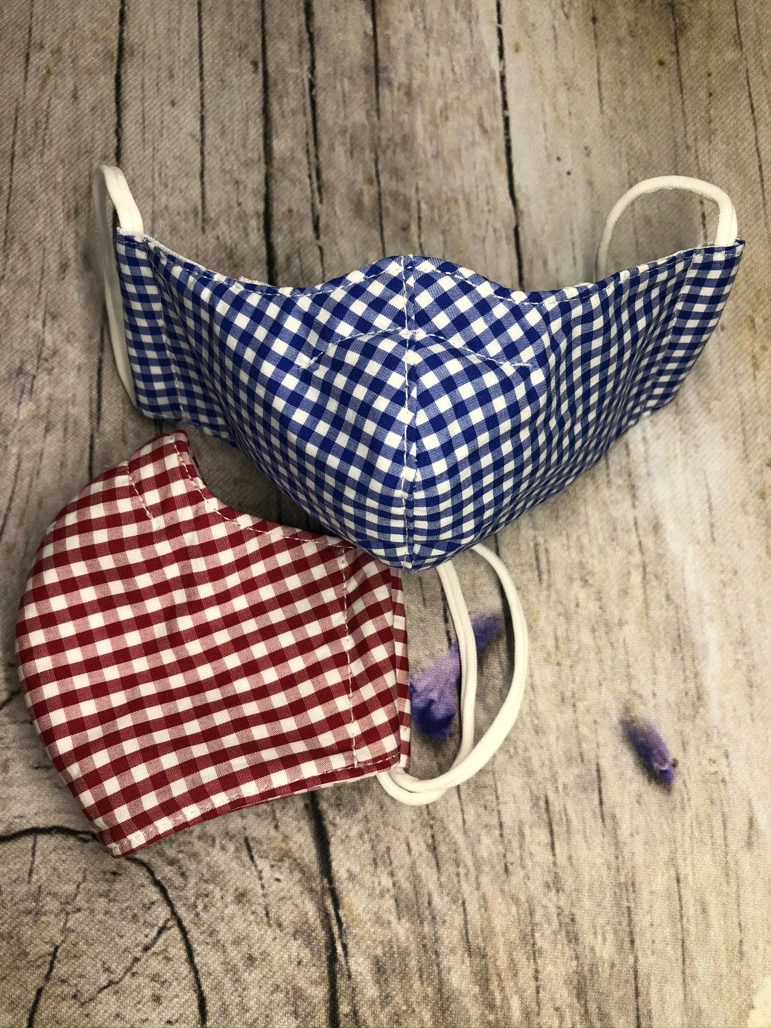 Blue and red gingham face mask for boy and girl 5-10 years old with pocket