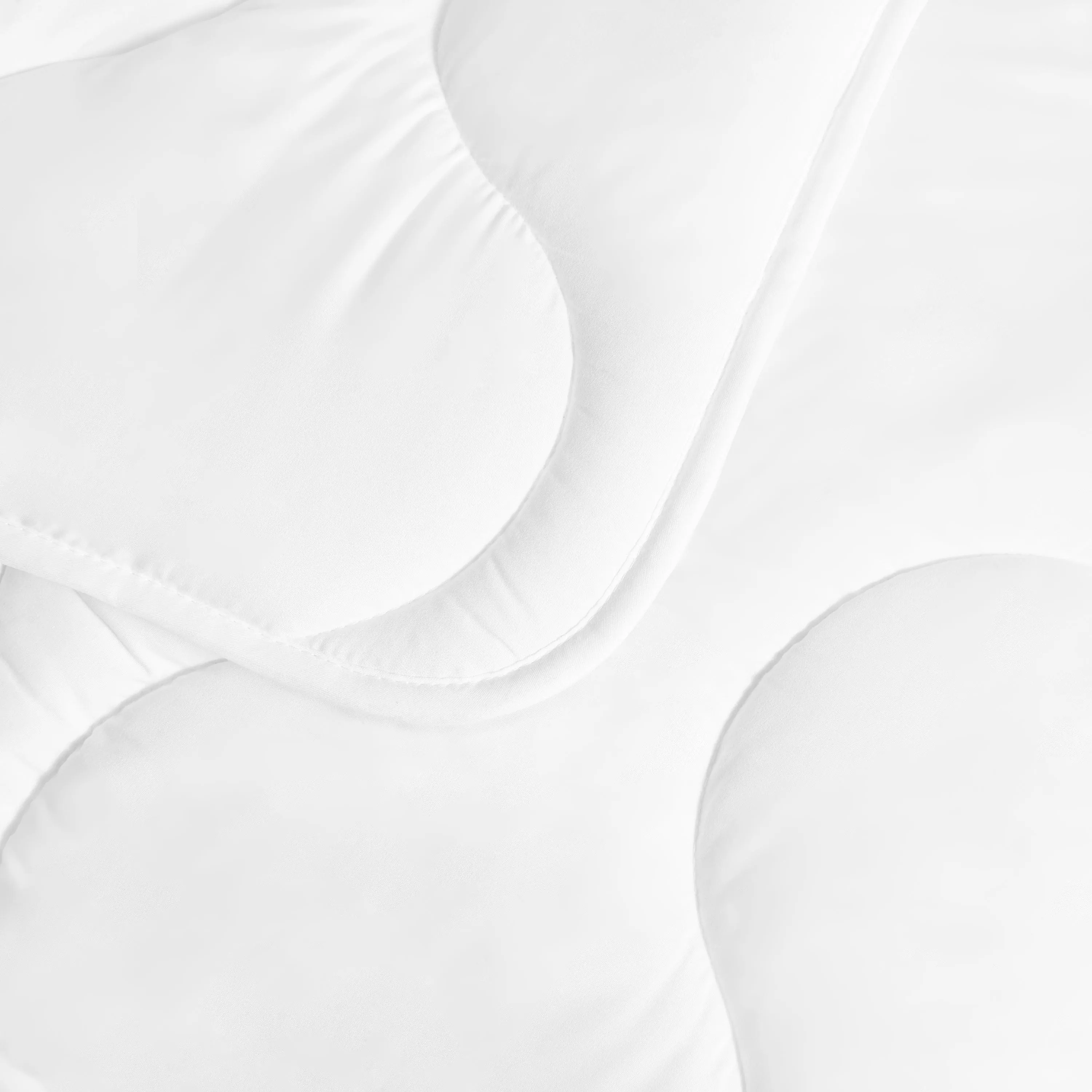 Buttery Recycled BottleBounce Blanket | Multiple Colours