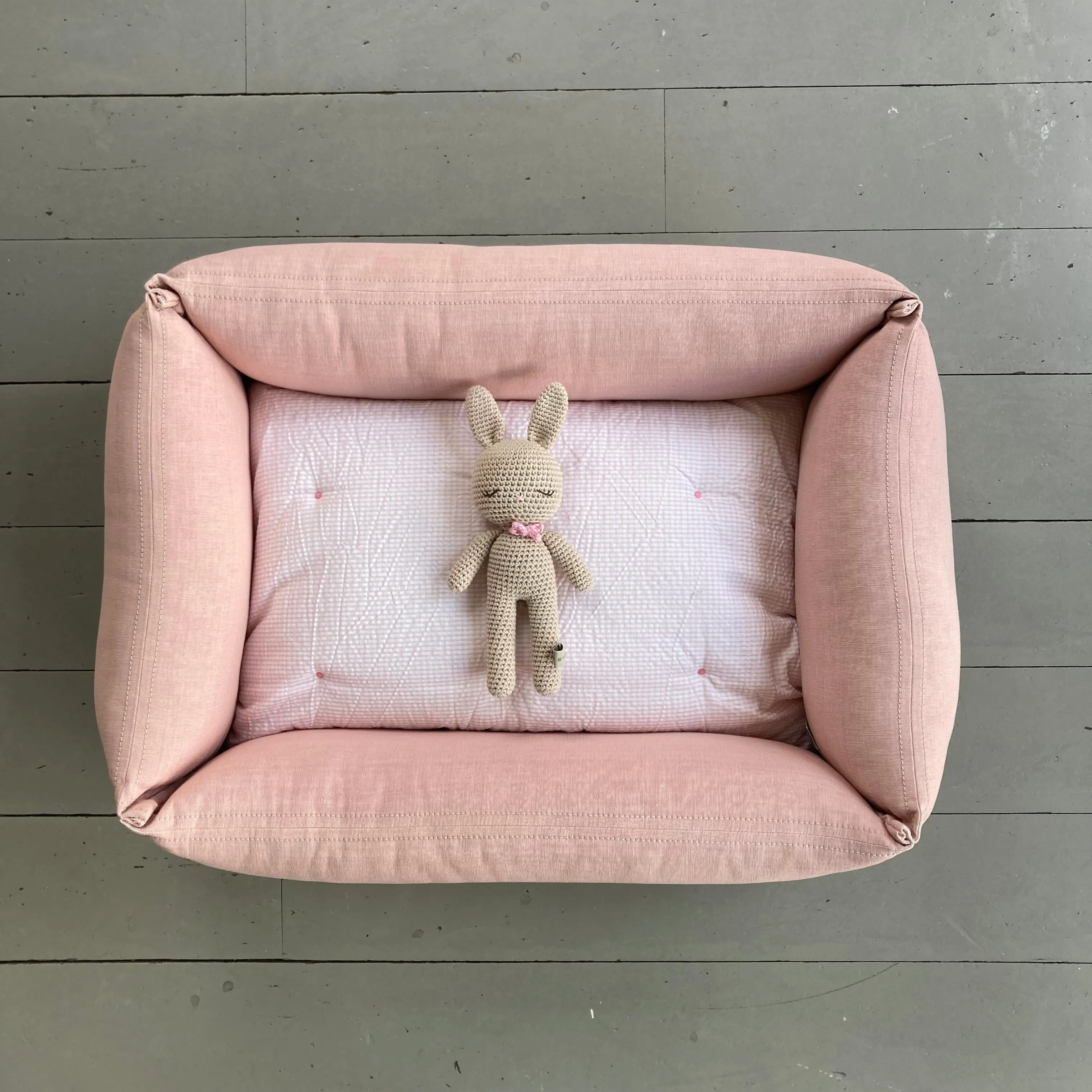 Classic Dog Bed