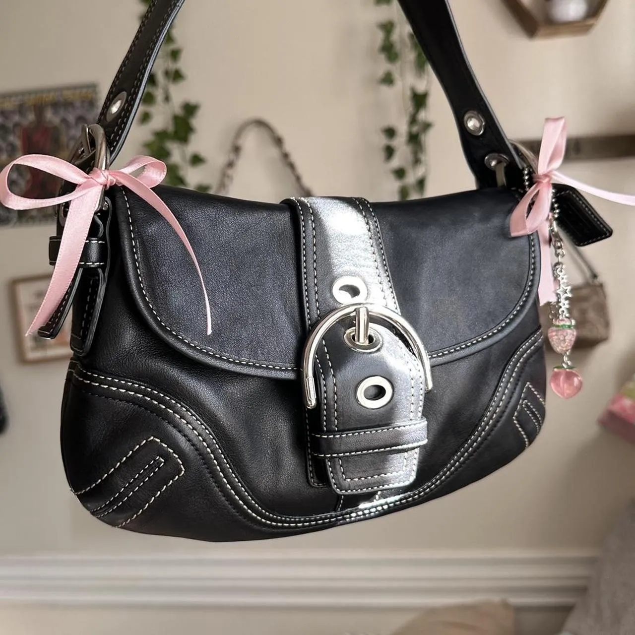 Coach mini soho leather baguette 🍒✨💕