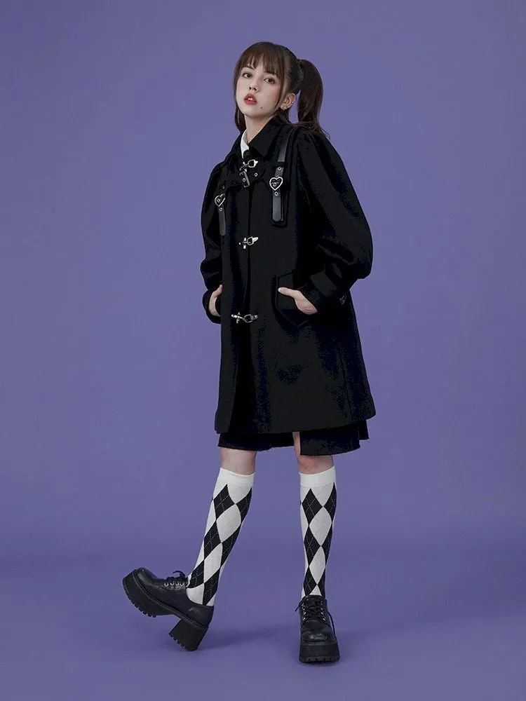 dark metal belt buckle wool quilted coat