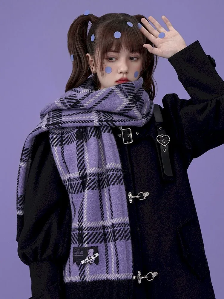 dark metal belt buckle wool quilted coat