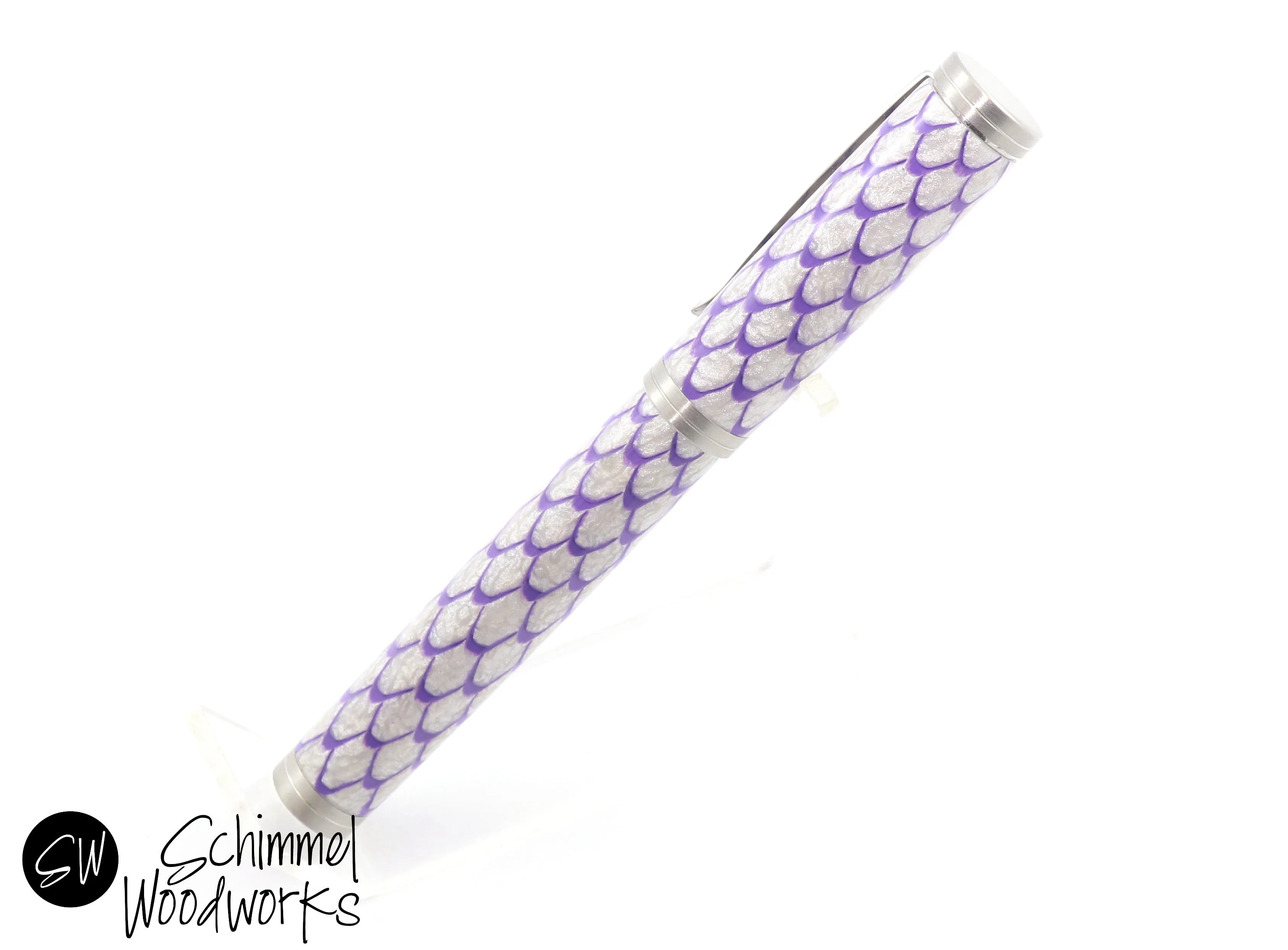Dragon Scale Fountain Pen
