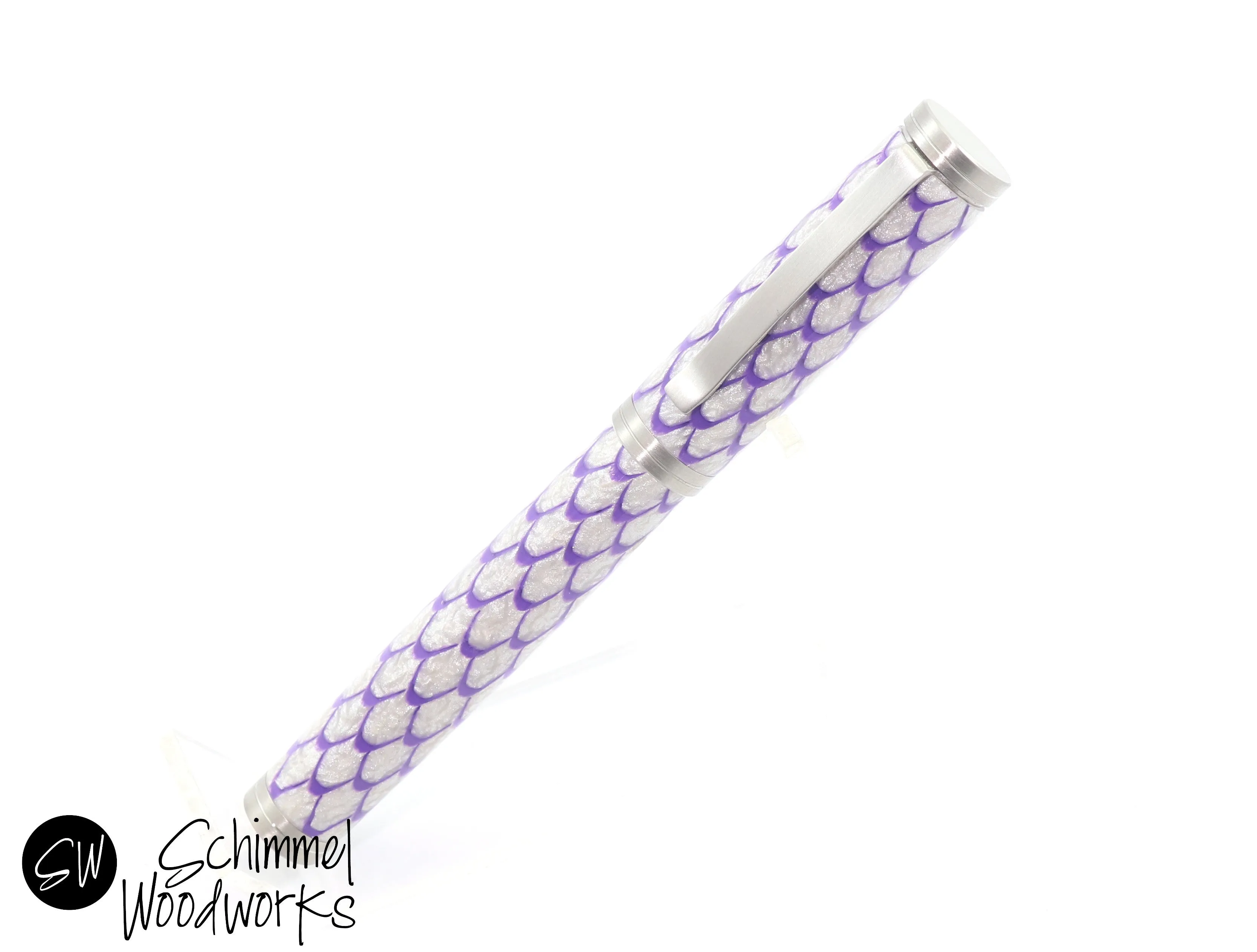 Dragon Scale Fountain Pen