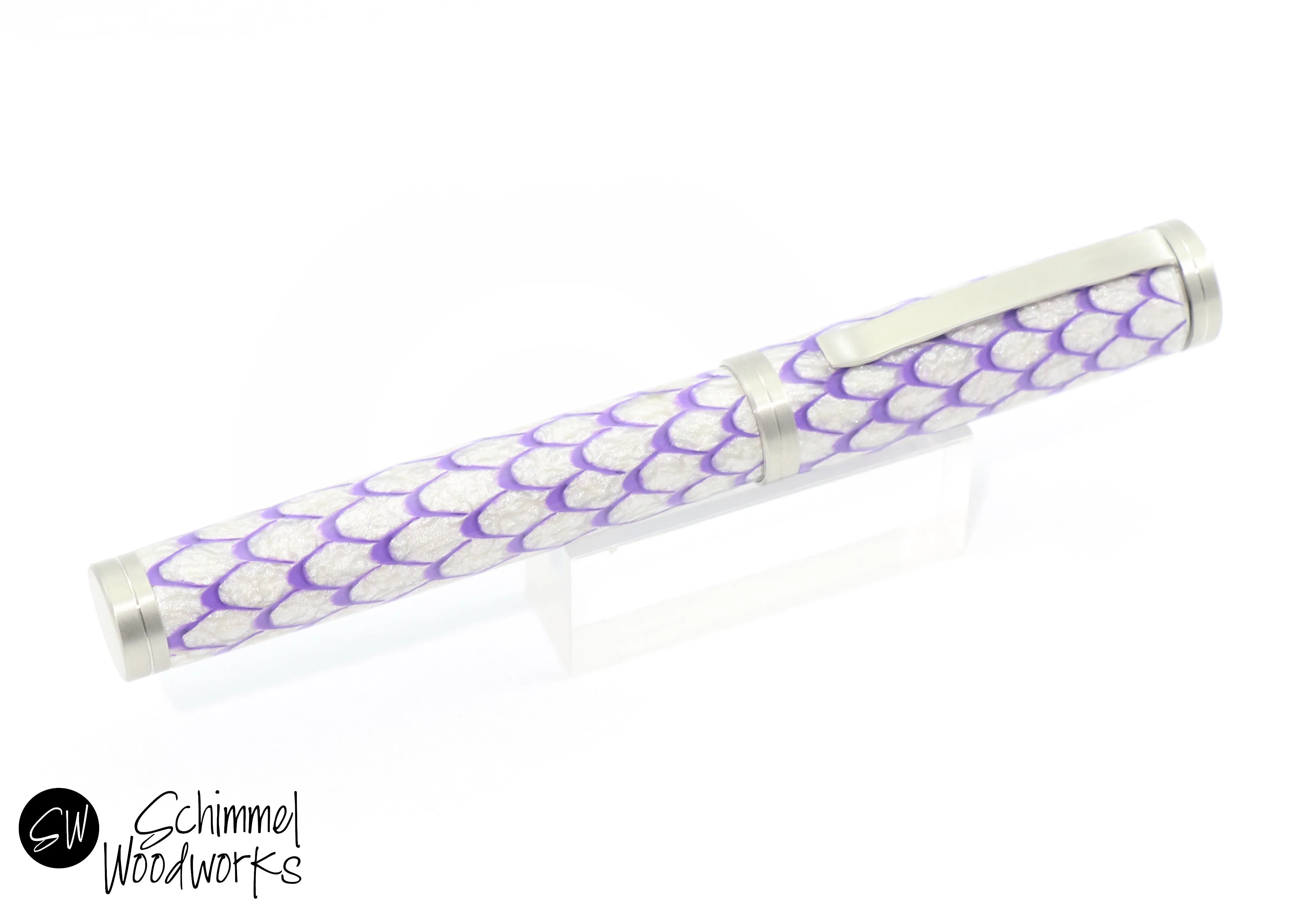Dragon Scale Fountain Pen