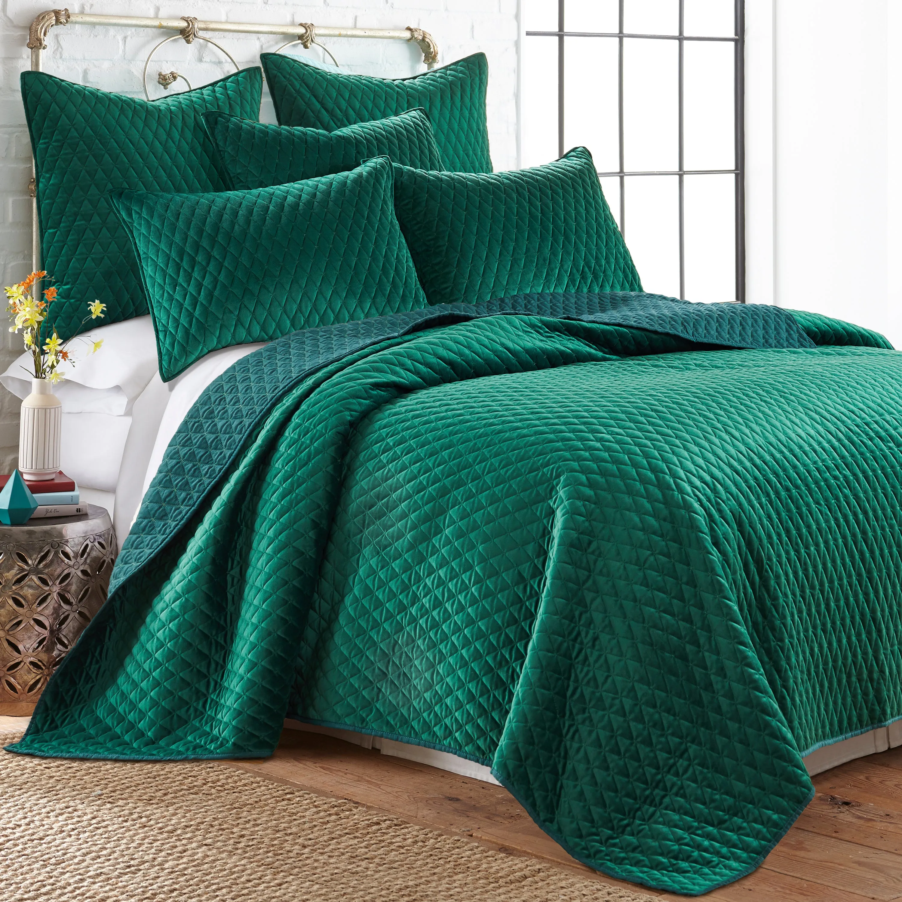 Empire Velvet Green Standard Sham