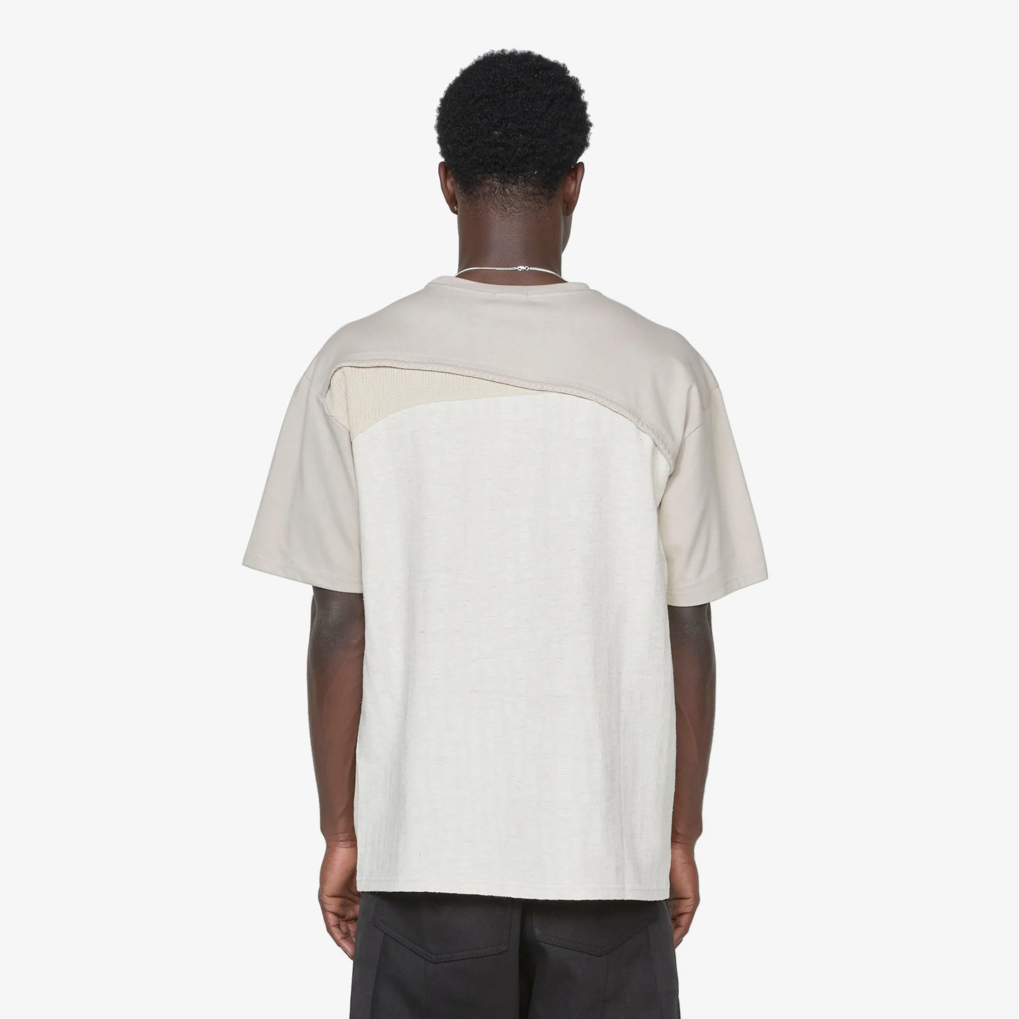 Ep.6 02 T-Shirt Ivory