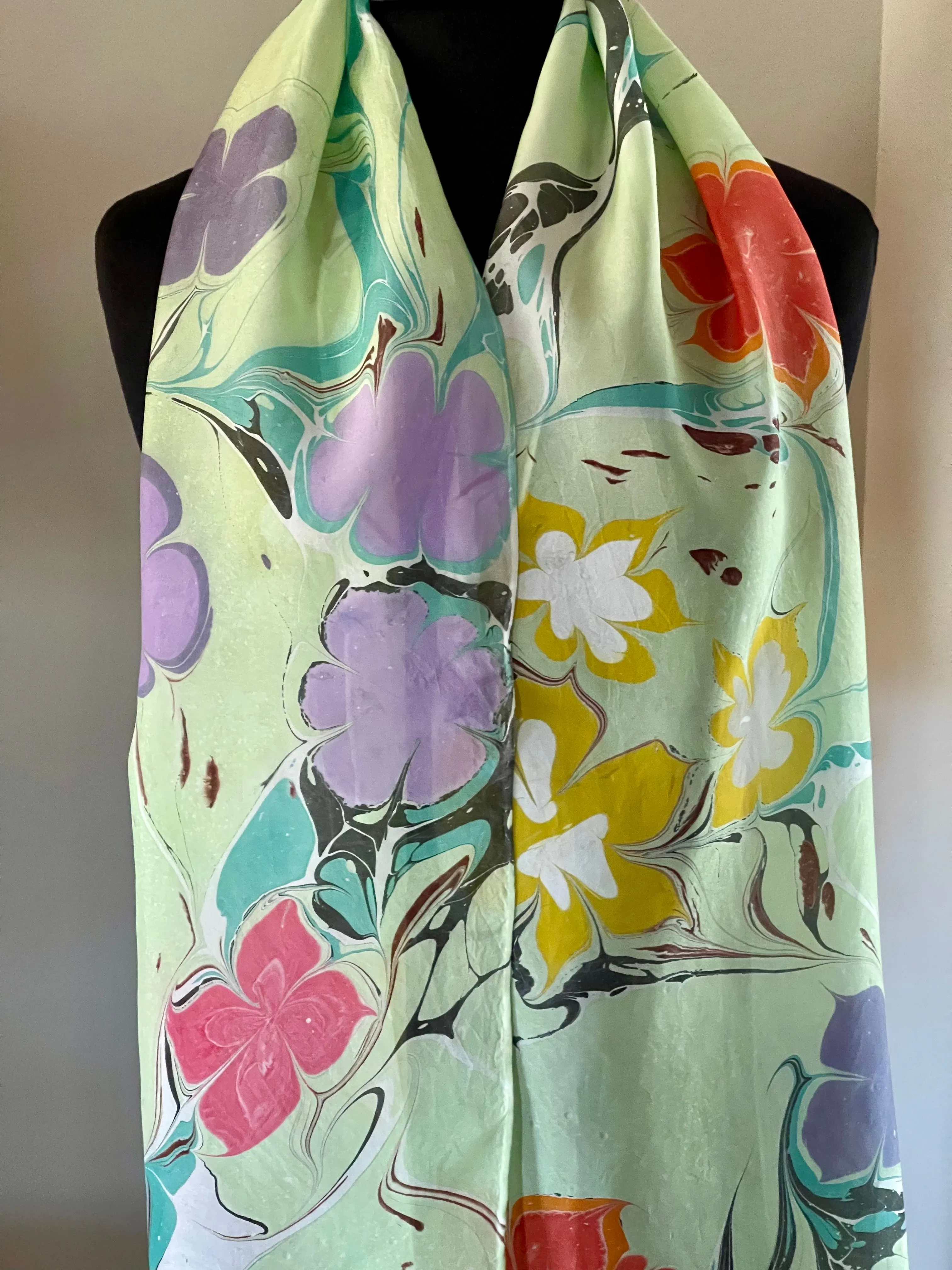Flowers multicolored pattern Habotai Silk