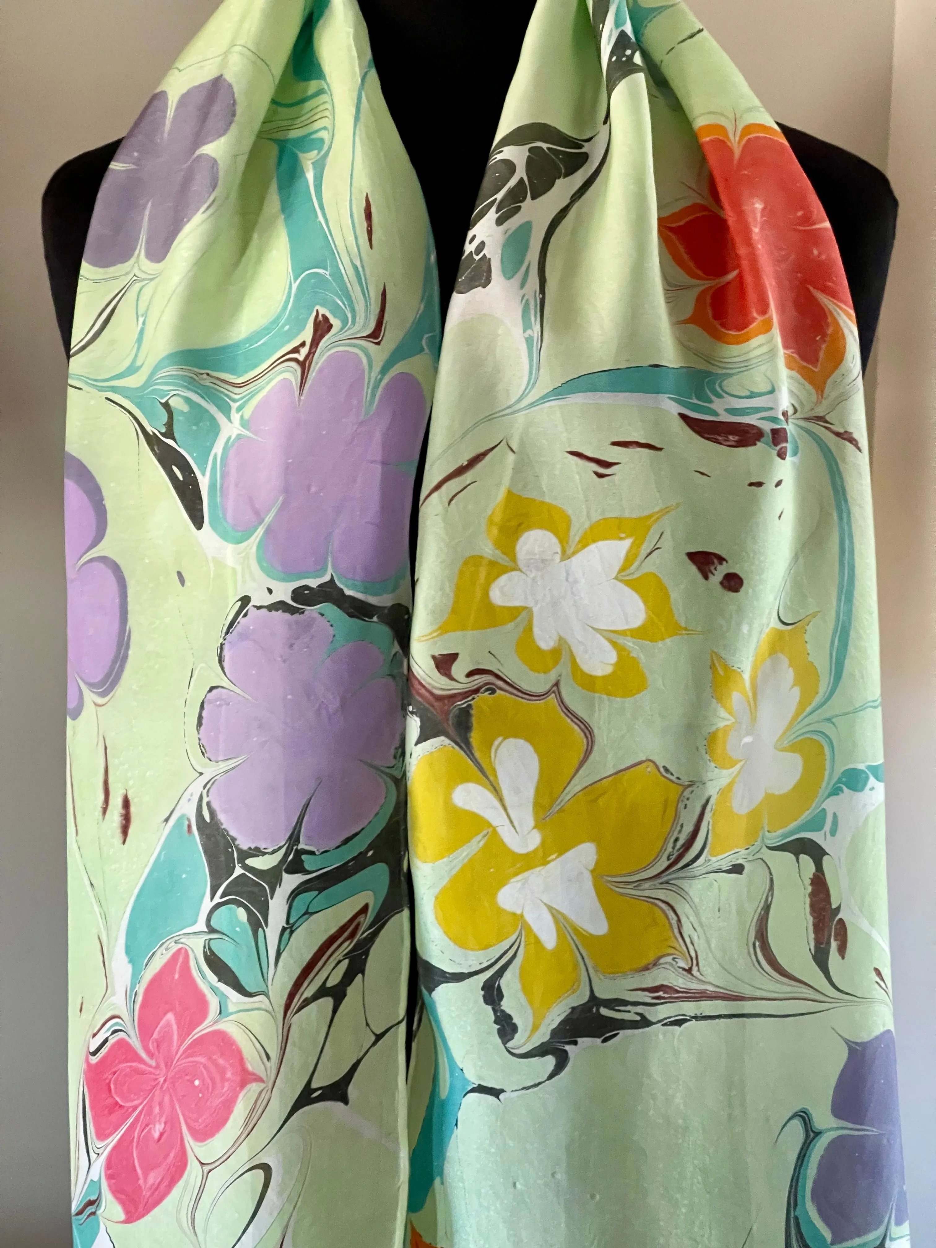 Flowers multicolored pattern Habotai Silk