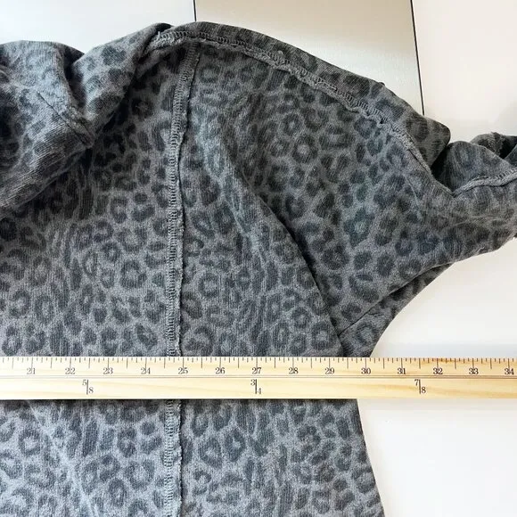 Free People We the Free Gray Leopard Print Sweatshirt Jacket Oversized LARGE