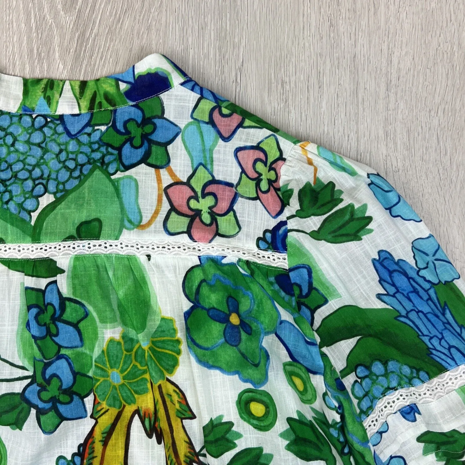 Hammock & Vine Womens Button Up 2/3 Sleeve Shirt Size 8