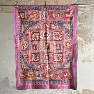 Hand Stitched Suzani (CSSUSU080124 | 42 x 58")