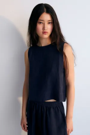 Hera Linen Top in Navy