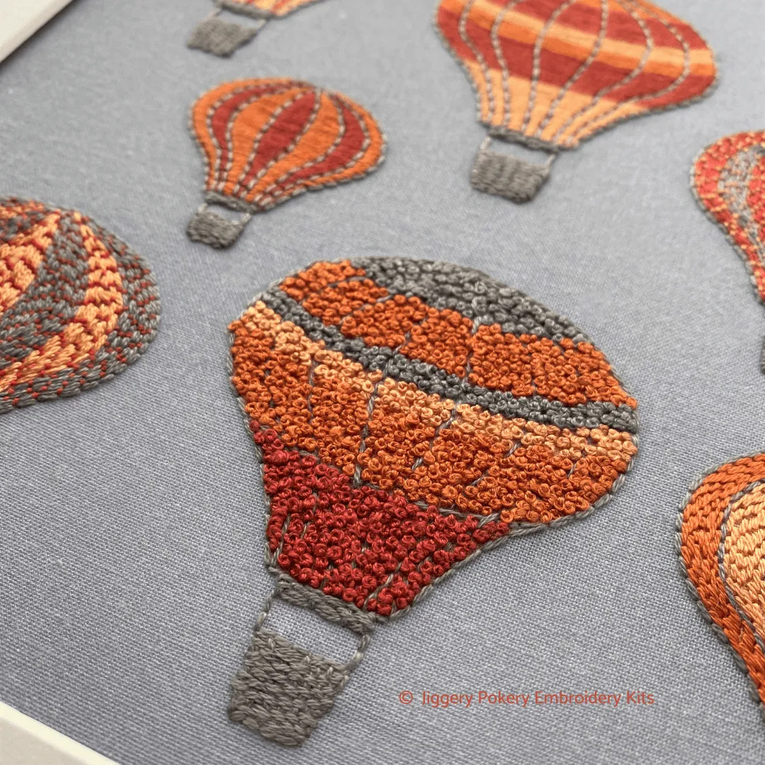 Hot air balloons embroidery kit