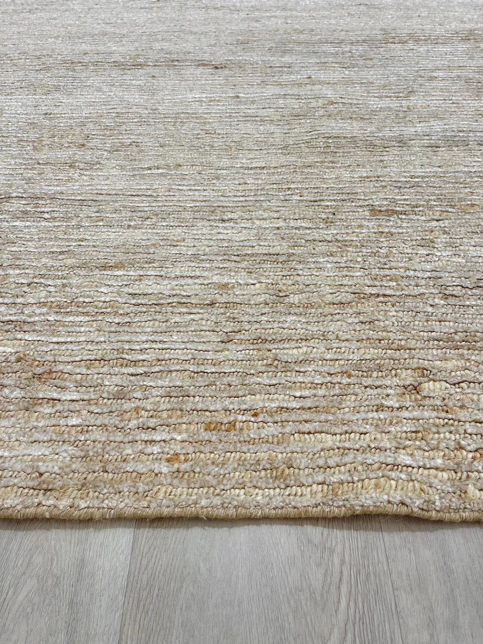 Jute Loop & Cut Gold