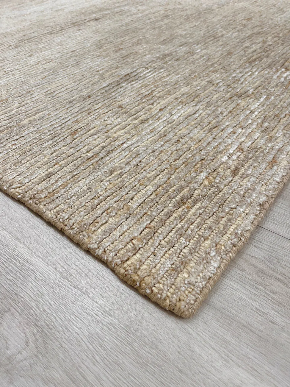 Jute Loop & Cut Gold