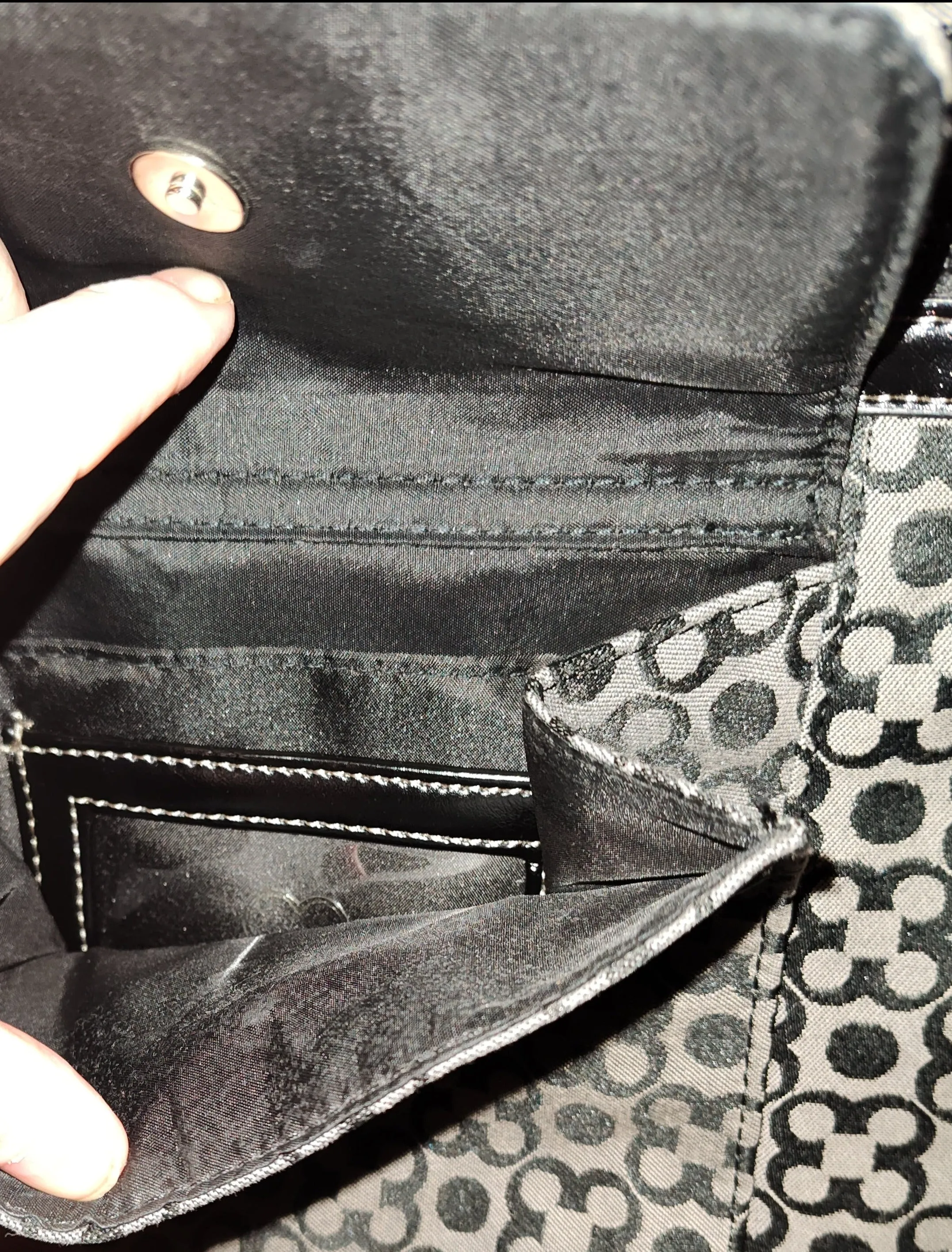 Kim Rogers Black and Gray Crossbody Bag - preowned