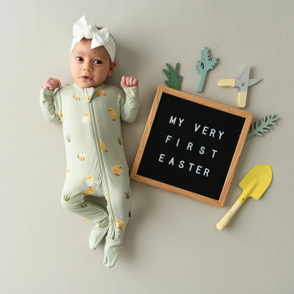 Kyte Baby Zippered Footie in Aloe Chick