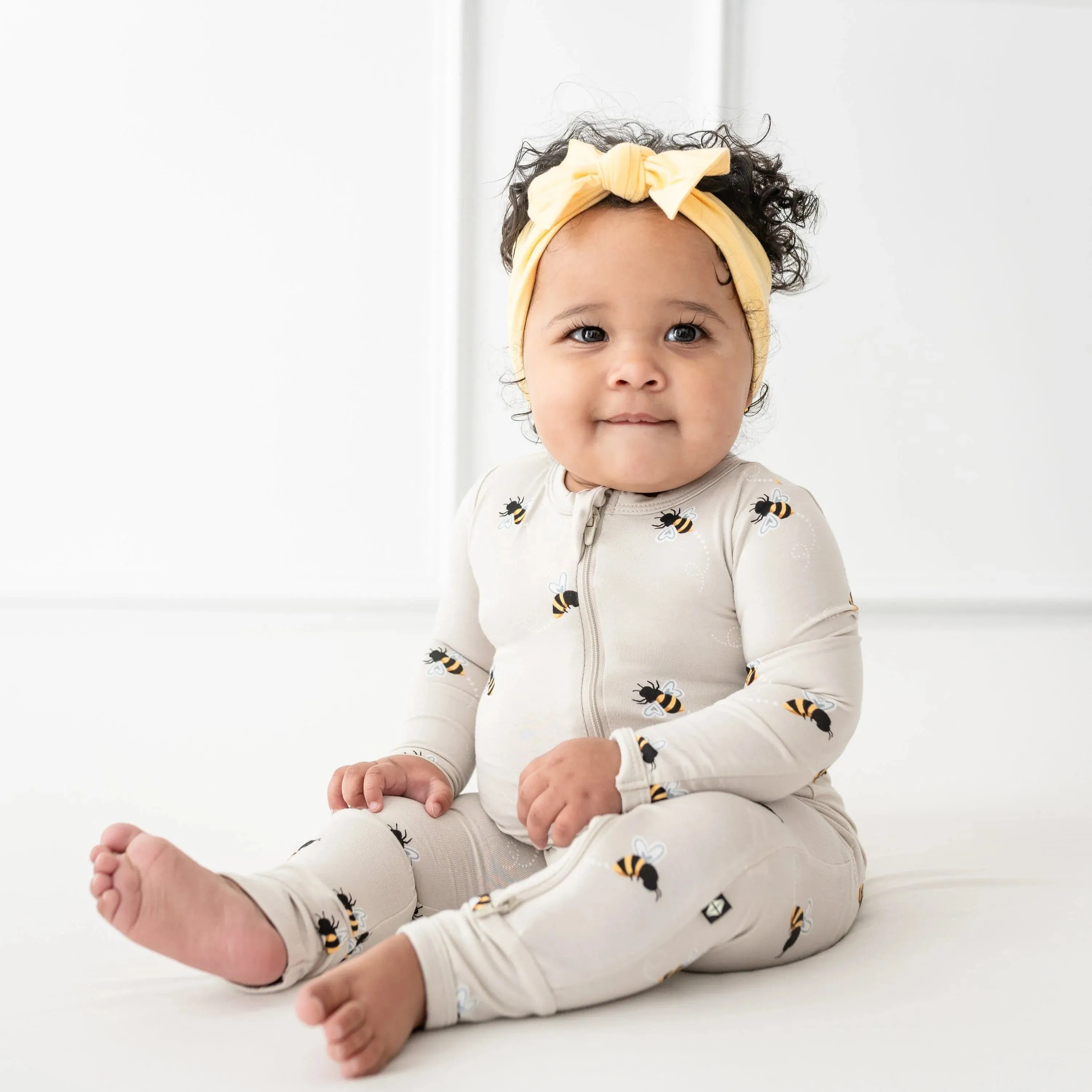 Kyte Baby - Zippered Romper - Bee Mine