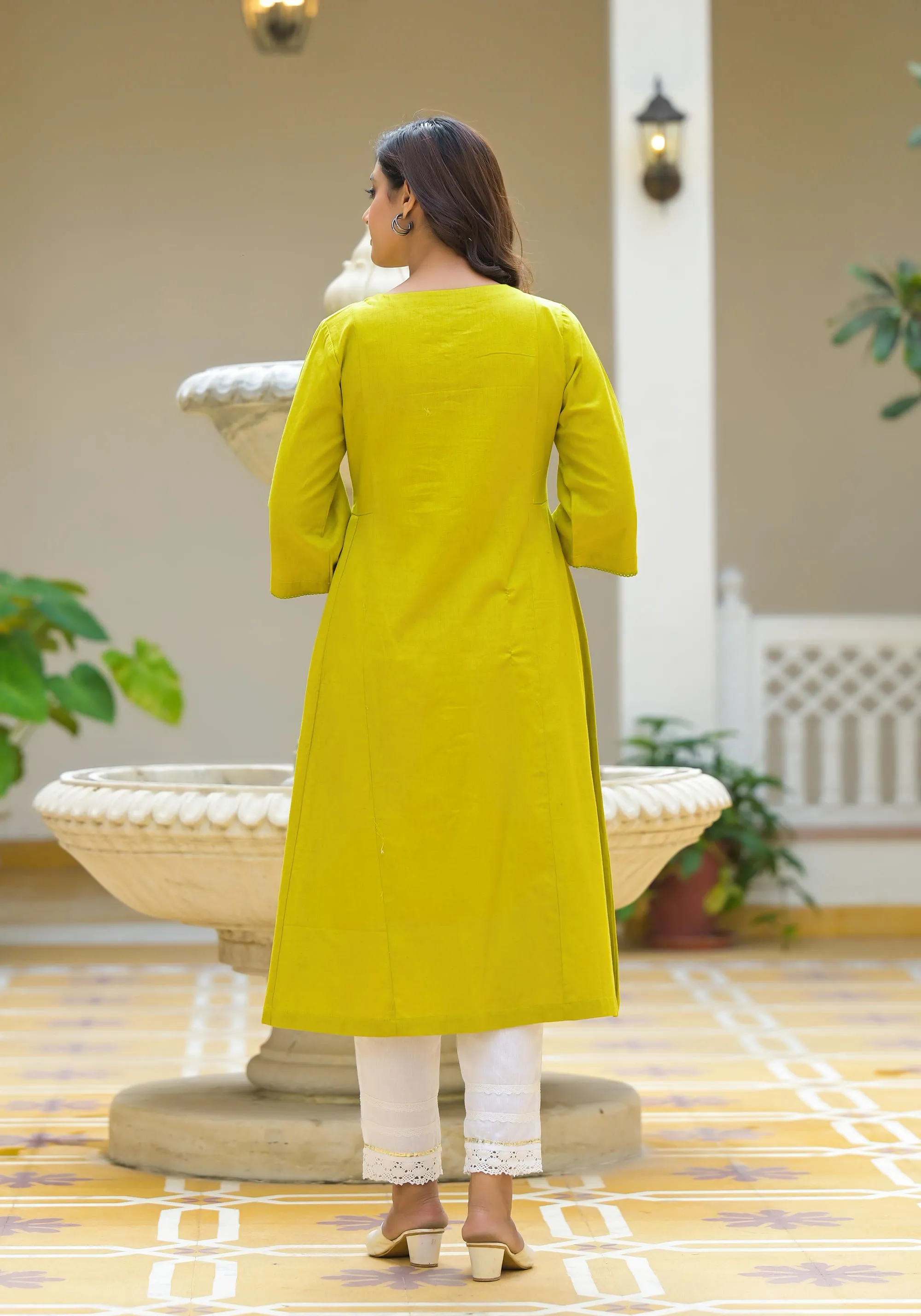 Lime Green Solid Cotton Linen Kurta With Button Closure