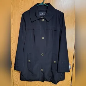 London fog coat. Size Small