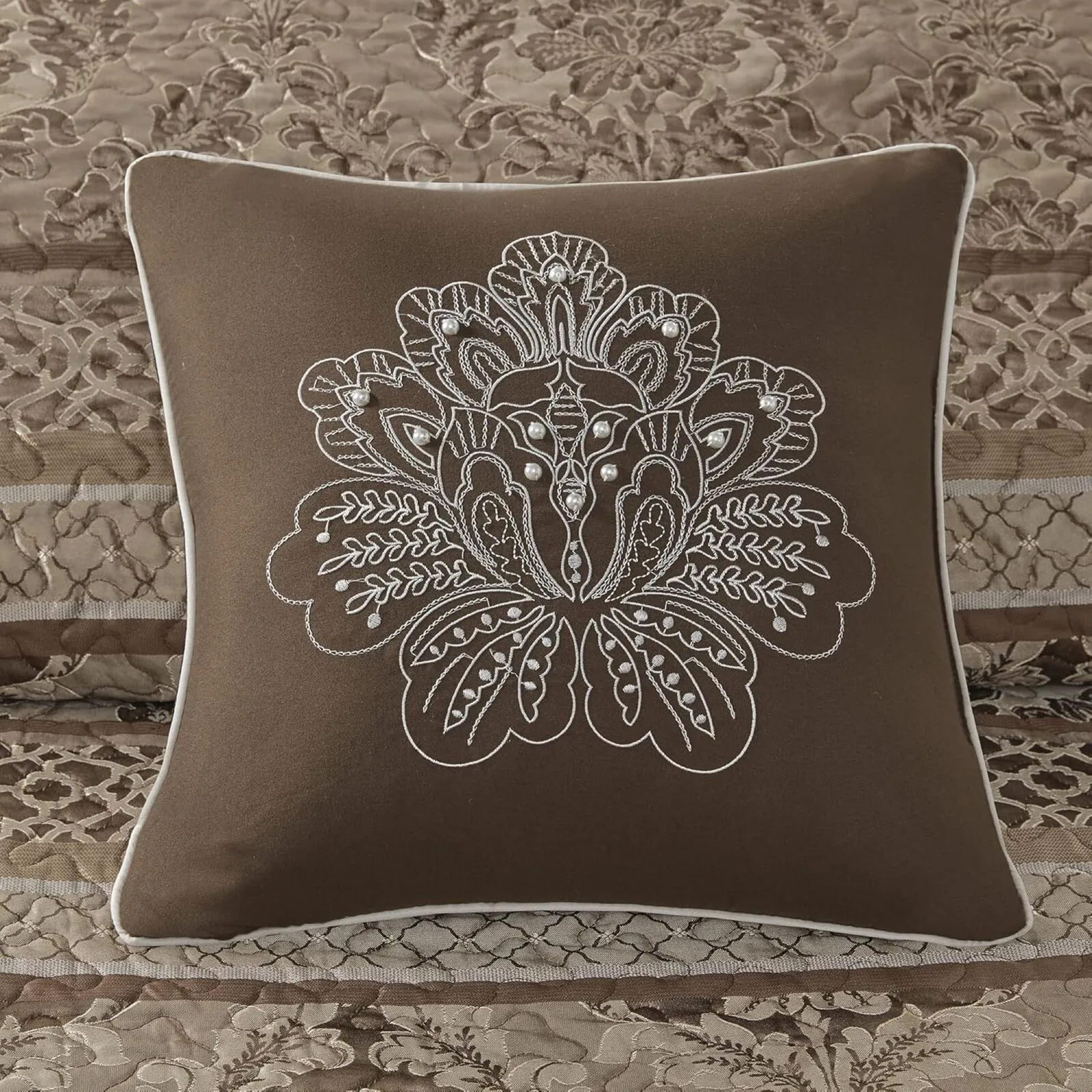 Madison Park Bellagio Quilted 5-Pc. Bedspread Set 72292270018 Brown / Gold Queen