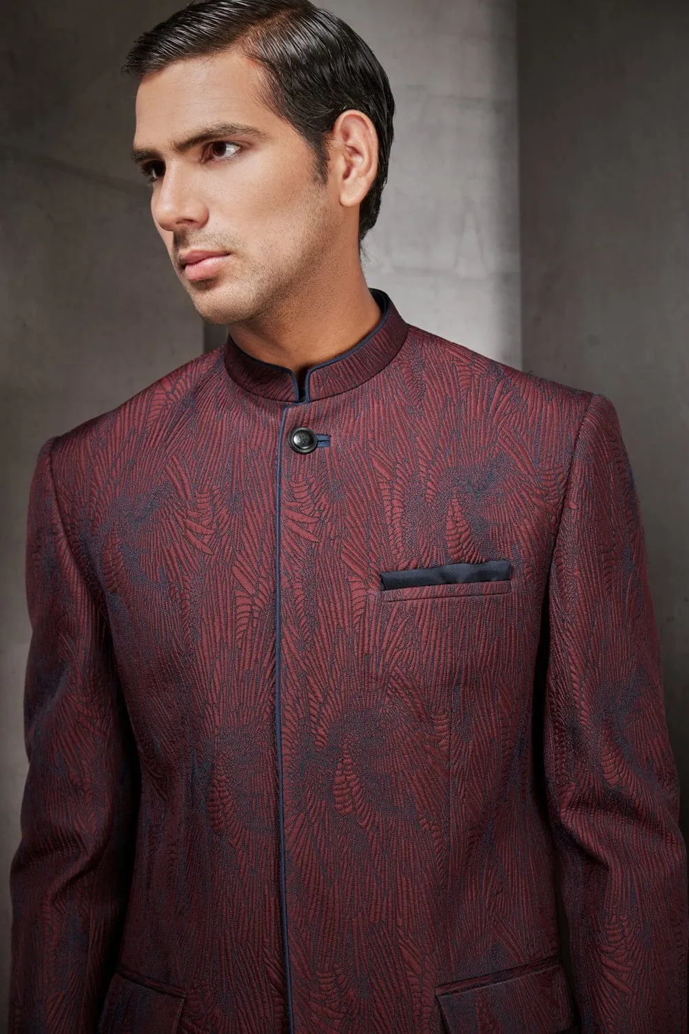 Maroon Quilted Wing Pattern Bandgala