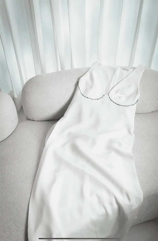 New Season Summer to Fall 2024-Top Singlet Silk Crepe White-WH/CR/070-Suzanne-Fashion Edit Hemji