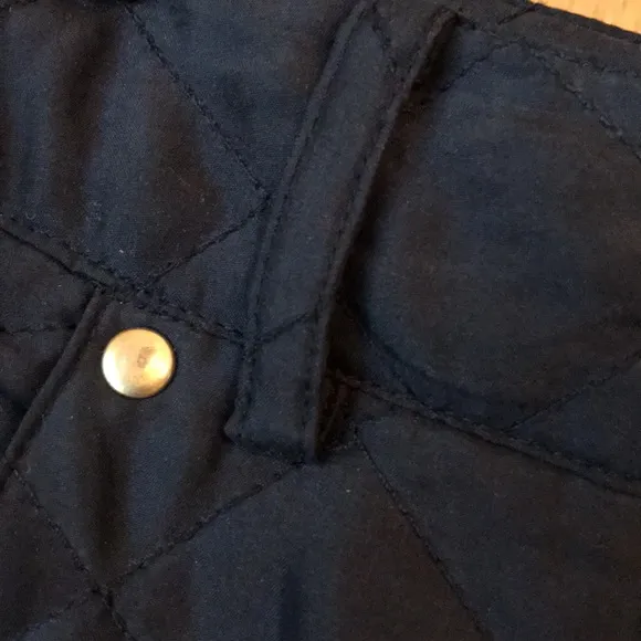 New Vivienne Tam size 10 black silk lined quilted mini 17.5” skirt gold accents