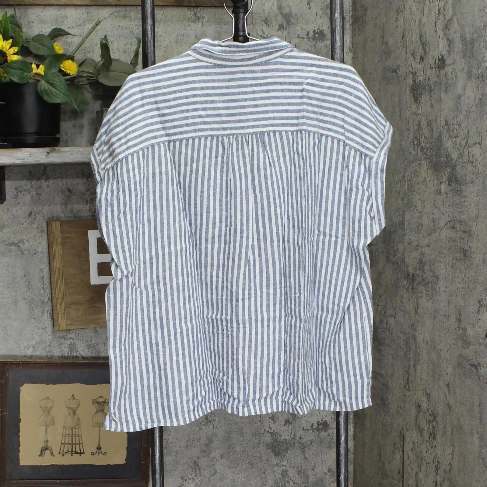 Orvis Womens Linen Blend Button Up Shirt 1758407 Blue Stripe 2XL