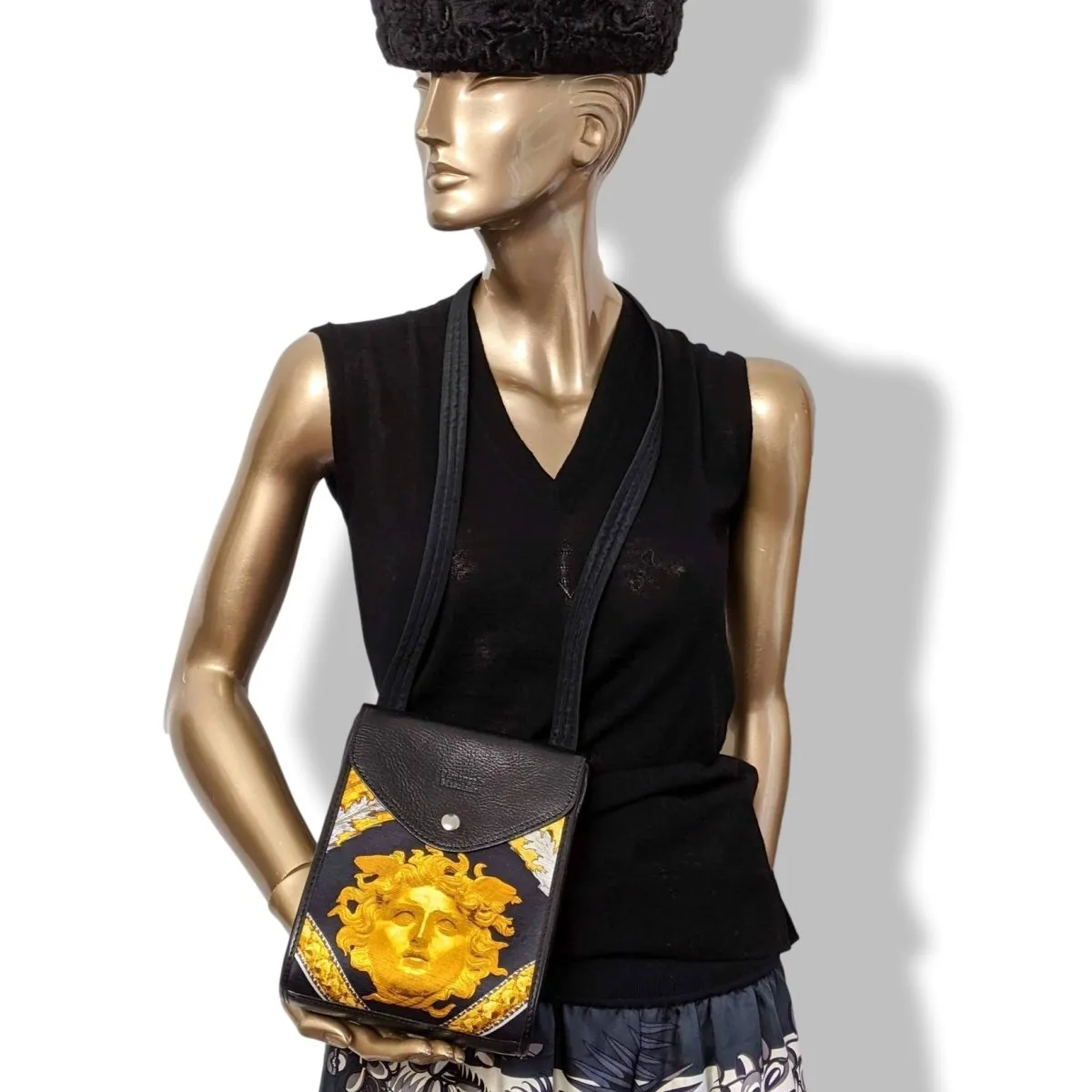 Pierangelo Masciadri Black/Gold Silk Leather Crossbody Pochette Bag Double Flaps New!