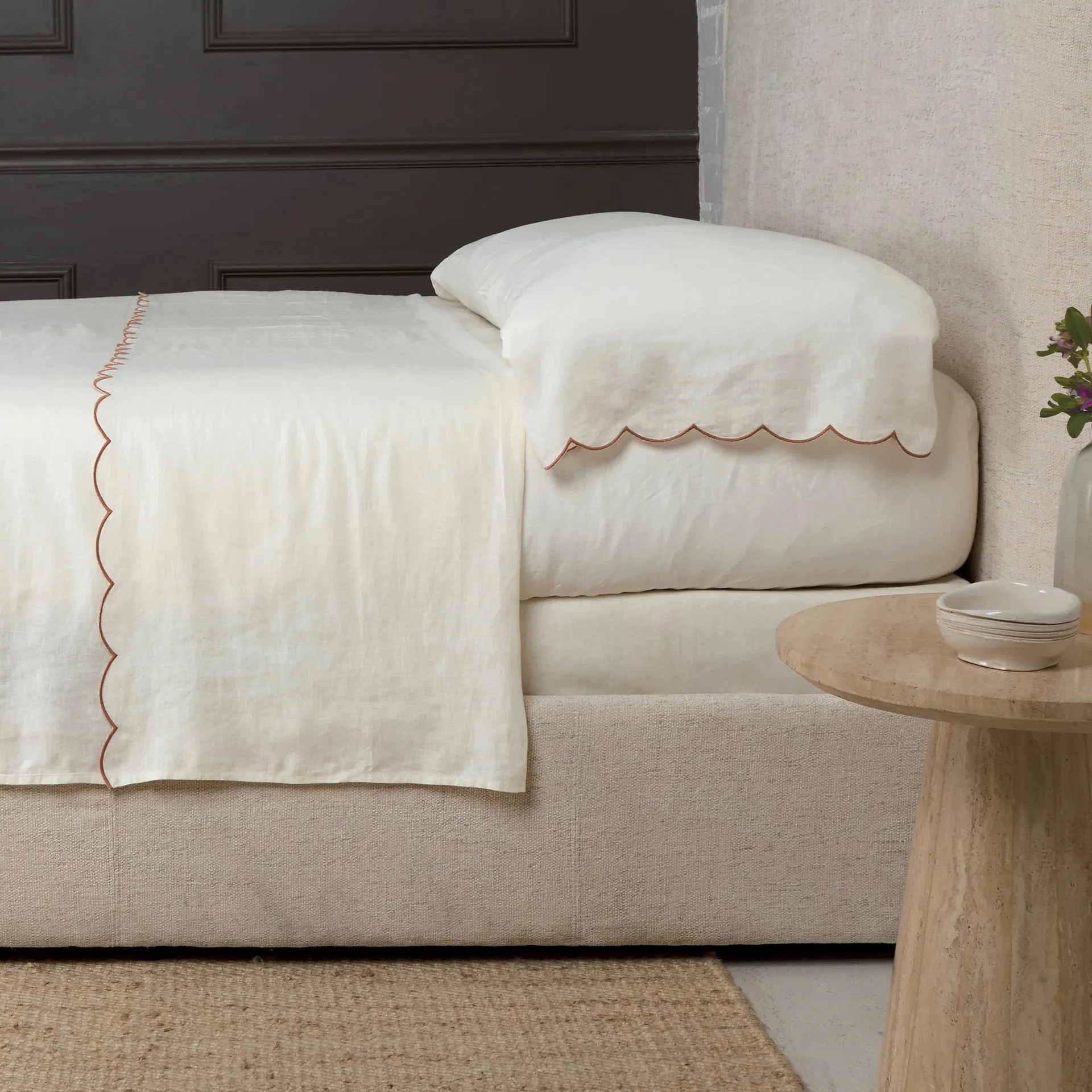 Pom Pom at Home Kelly Cream and Terracotta Linen Scalloped Sheet Set ~ Available in Queen and King Sizes