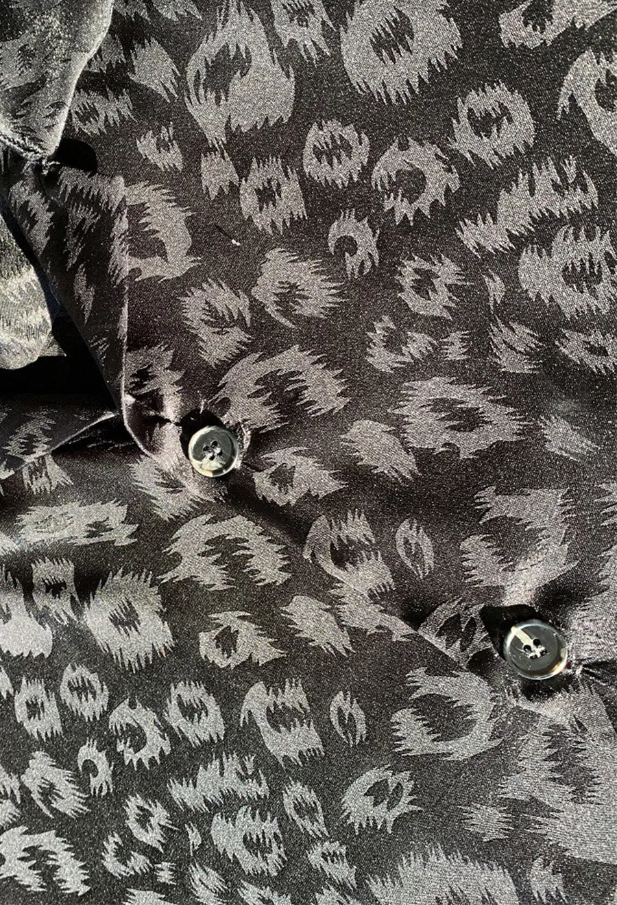 PRINTED BUTTON UP