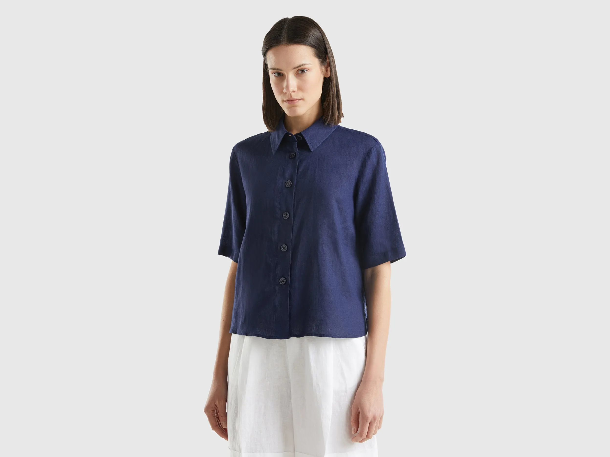 Regular Fit Collared Neck Solid Shirt