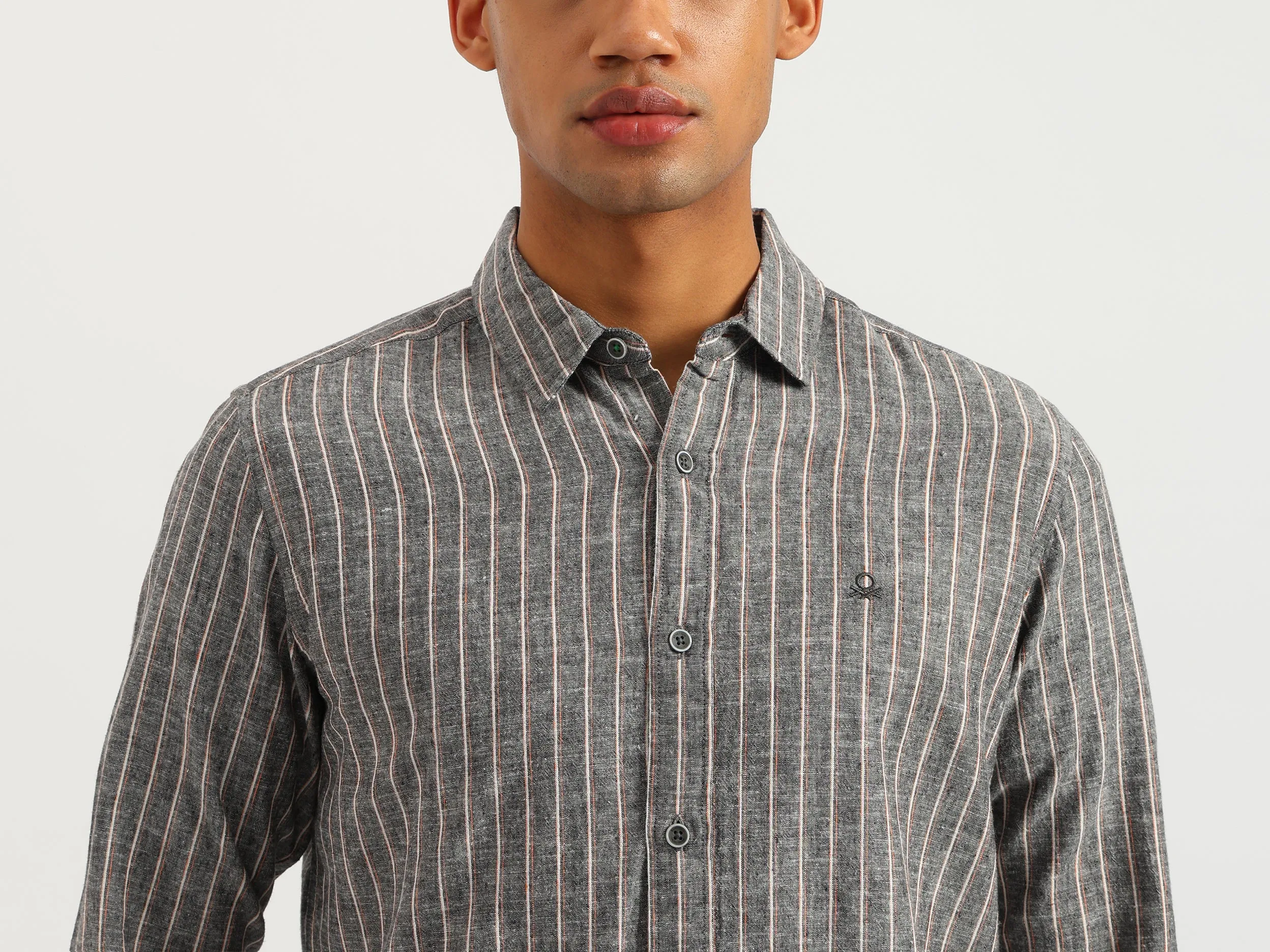 Regular Fit Spread Collar Vertical Striped Shirt
