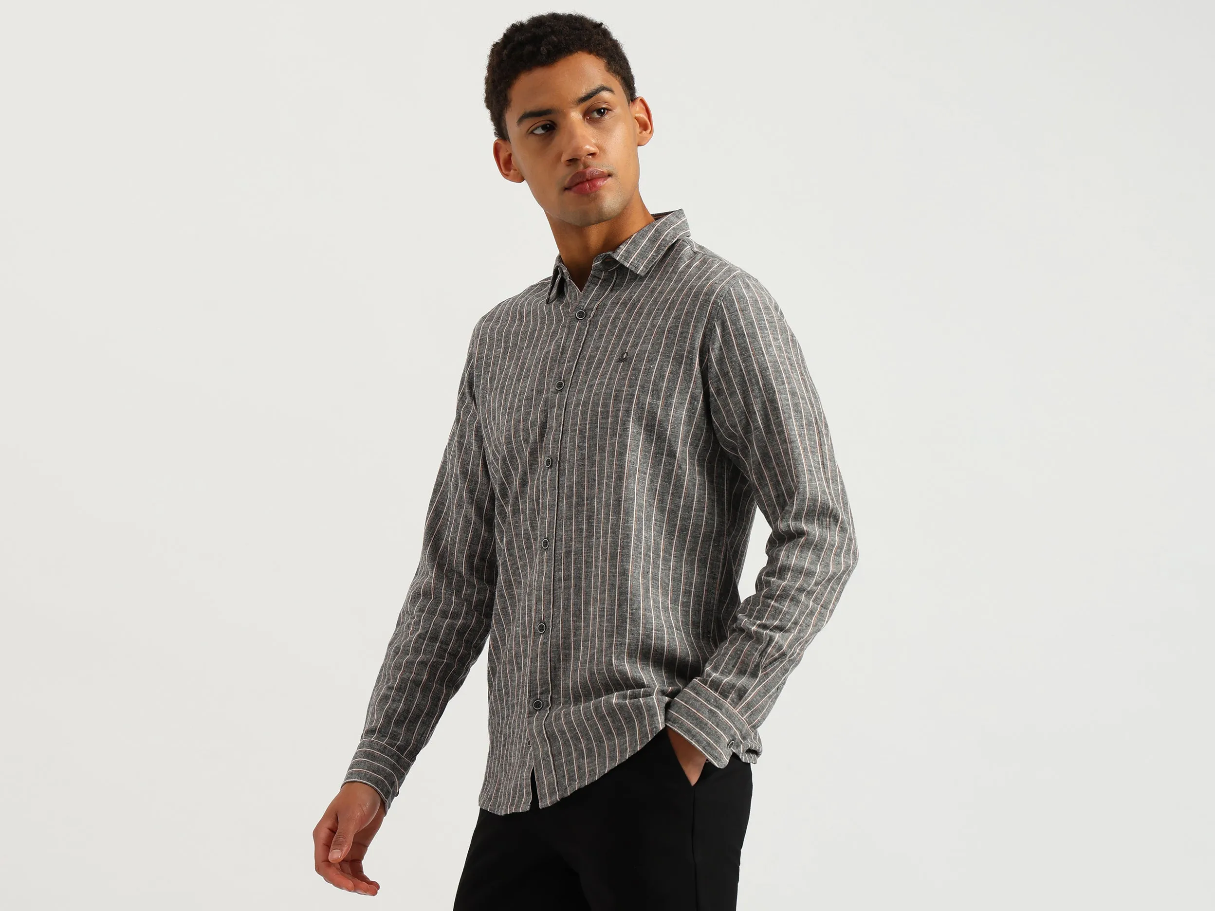 Regular Fit Spread Collar Vertical Striped Shirt