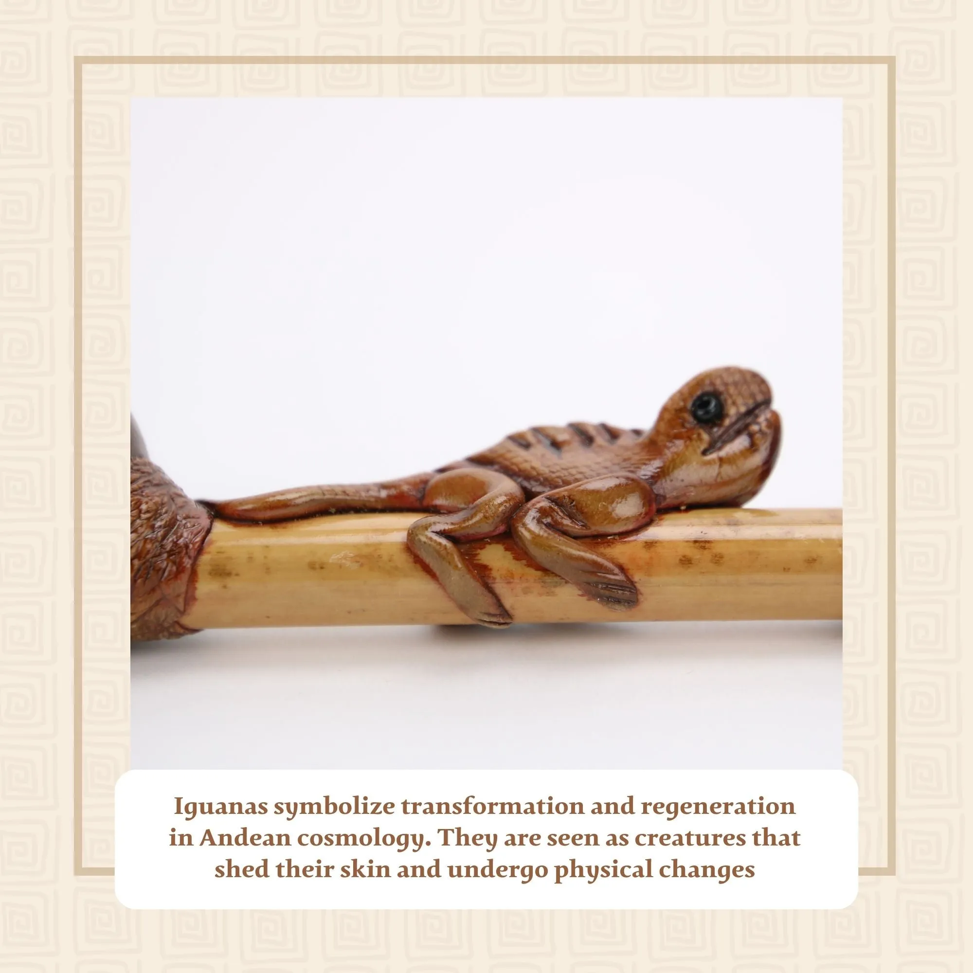Smoking Pipe w/ Bamboo Stem - Iguana Design