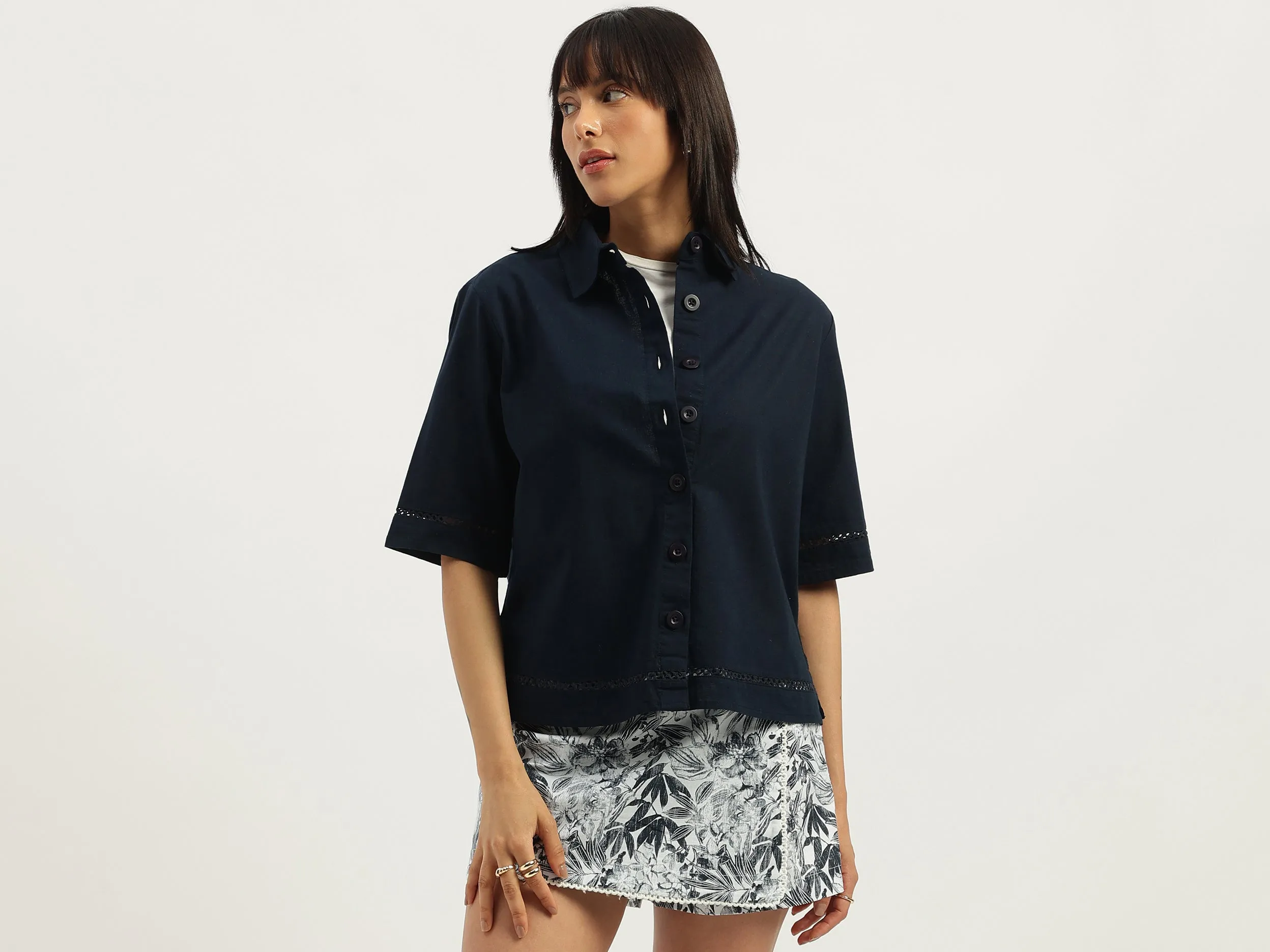 Spread Collar Solid Shirt