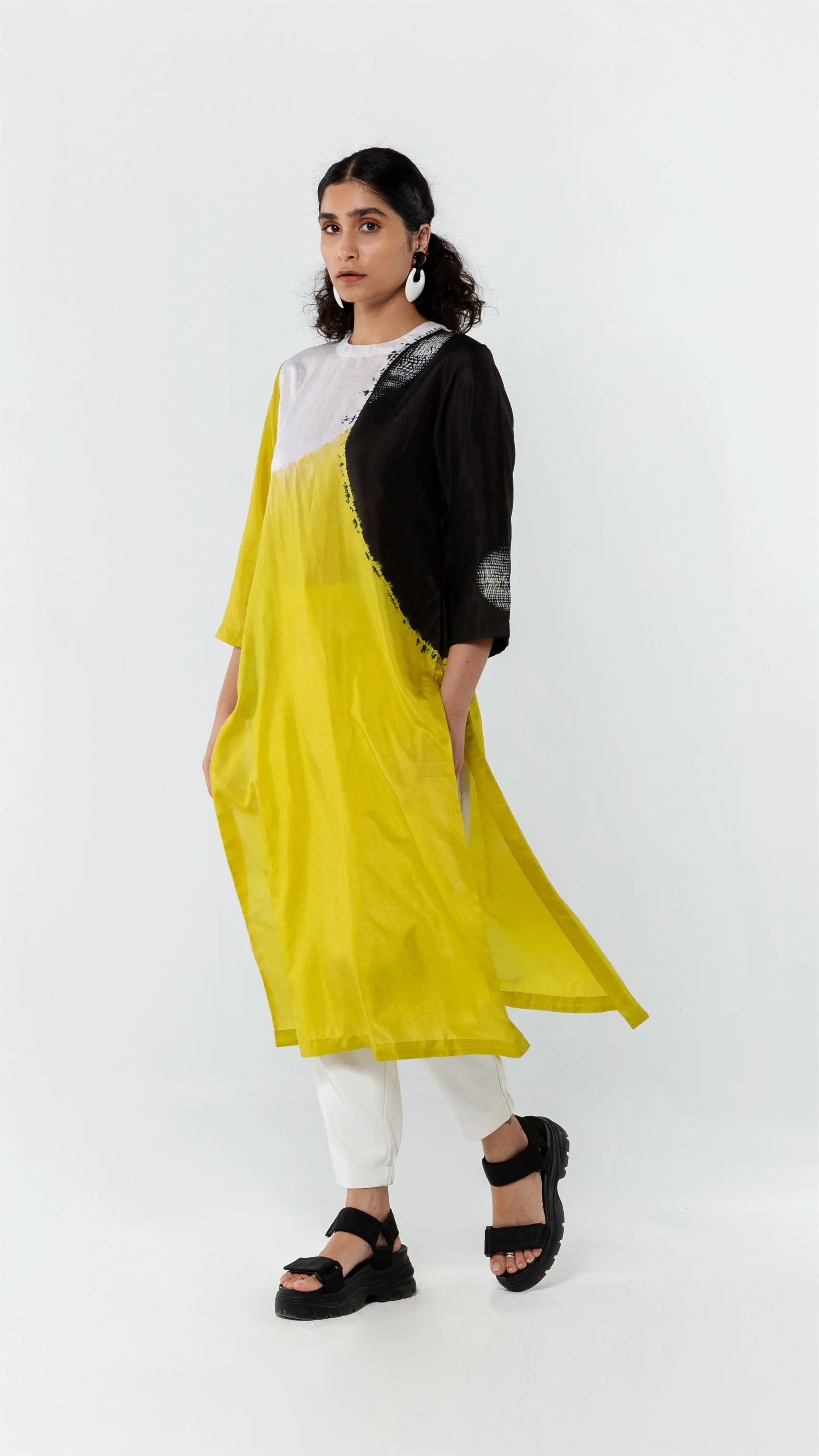 Studio Medium   I   Shibori Rousseau SEGMENT KURTA - BLACK/LIMEPOL 49