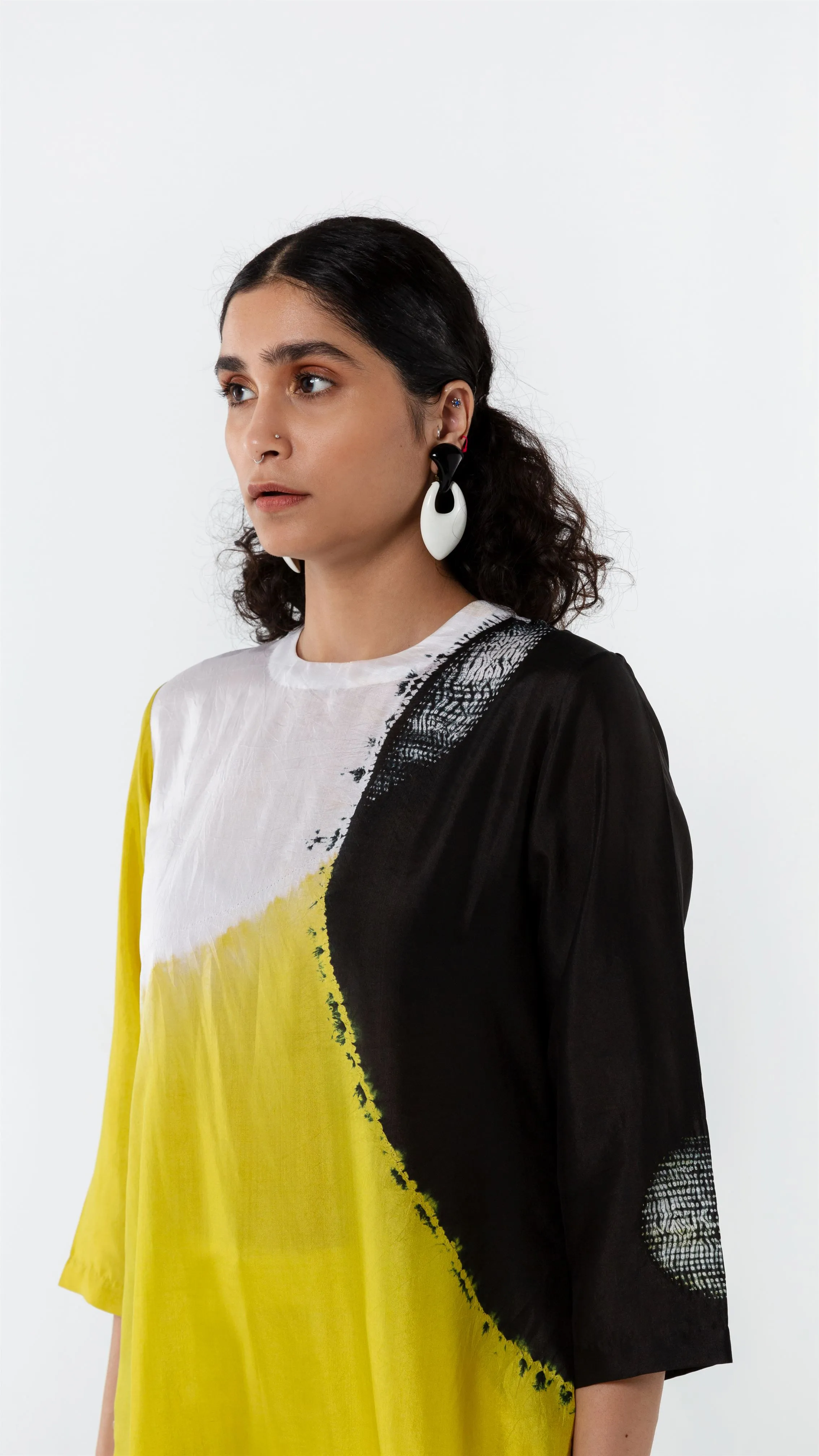 Studio Medium   I   Shibori Rousseau SEGMENT KURTA - BLACK/LIMEPOL 49