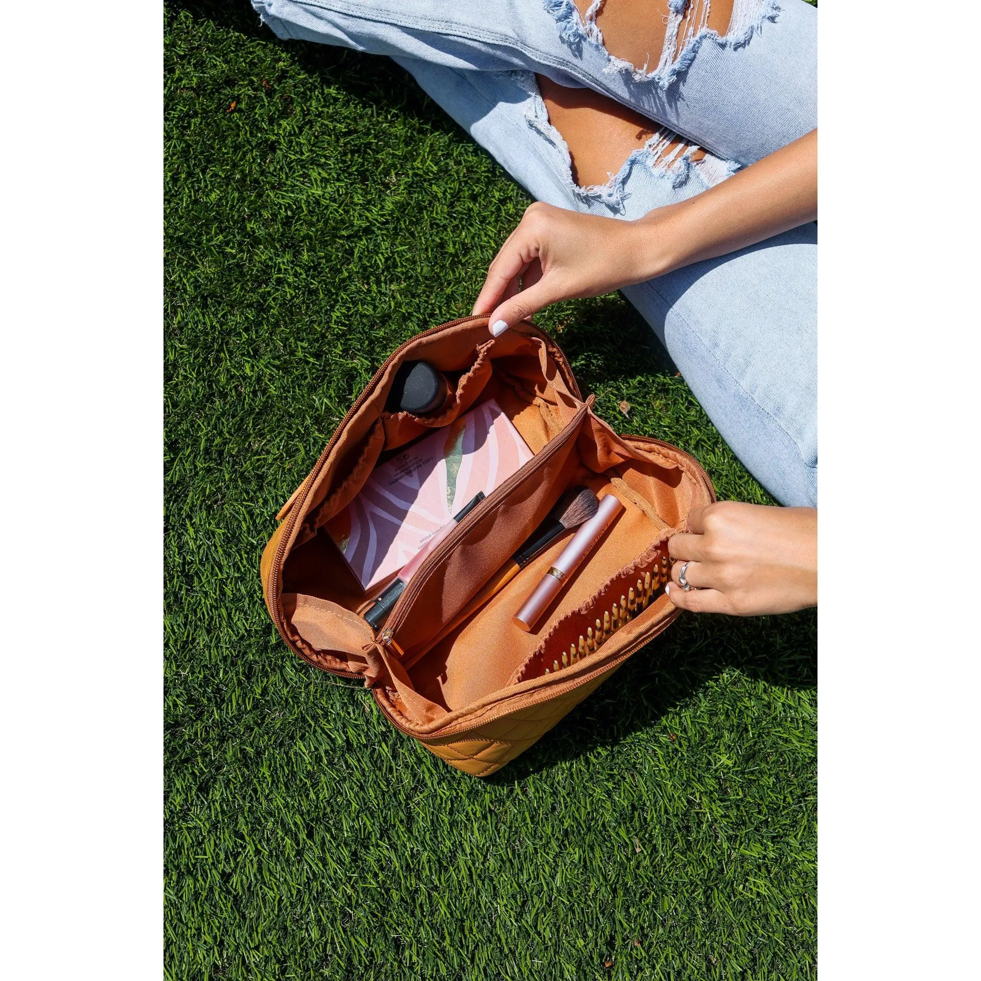 The Aurora Quilted Makeup & Travel Organizer
