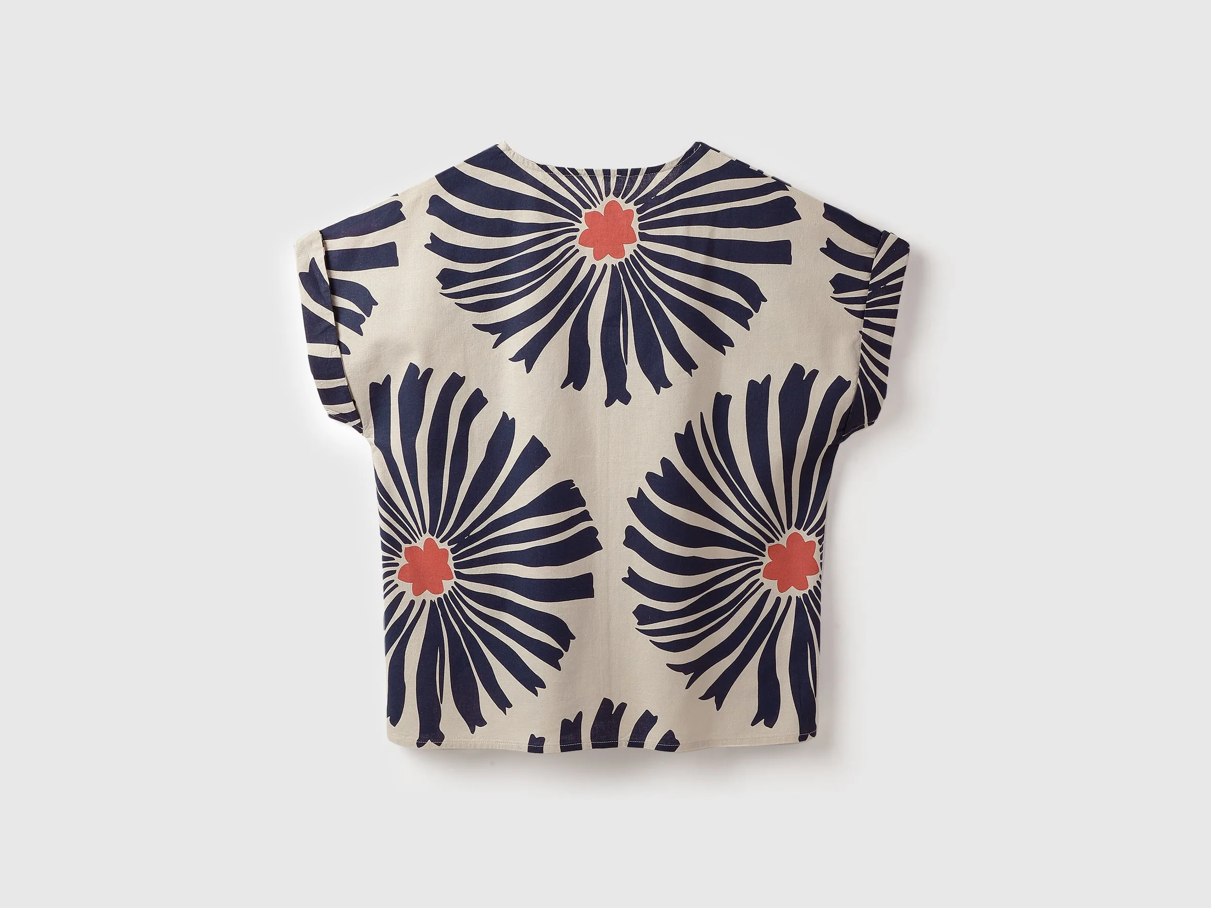 V-Neck Printed Regular Top