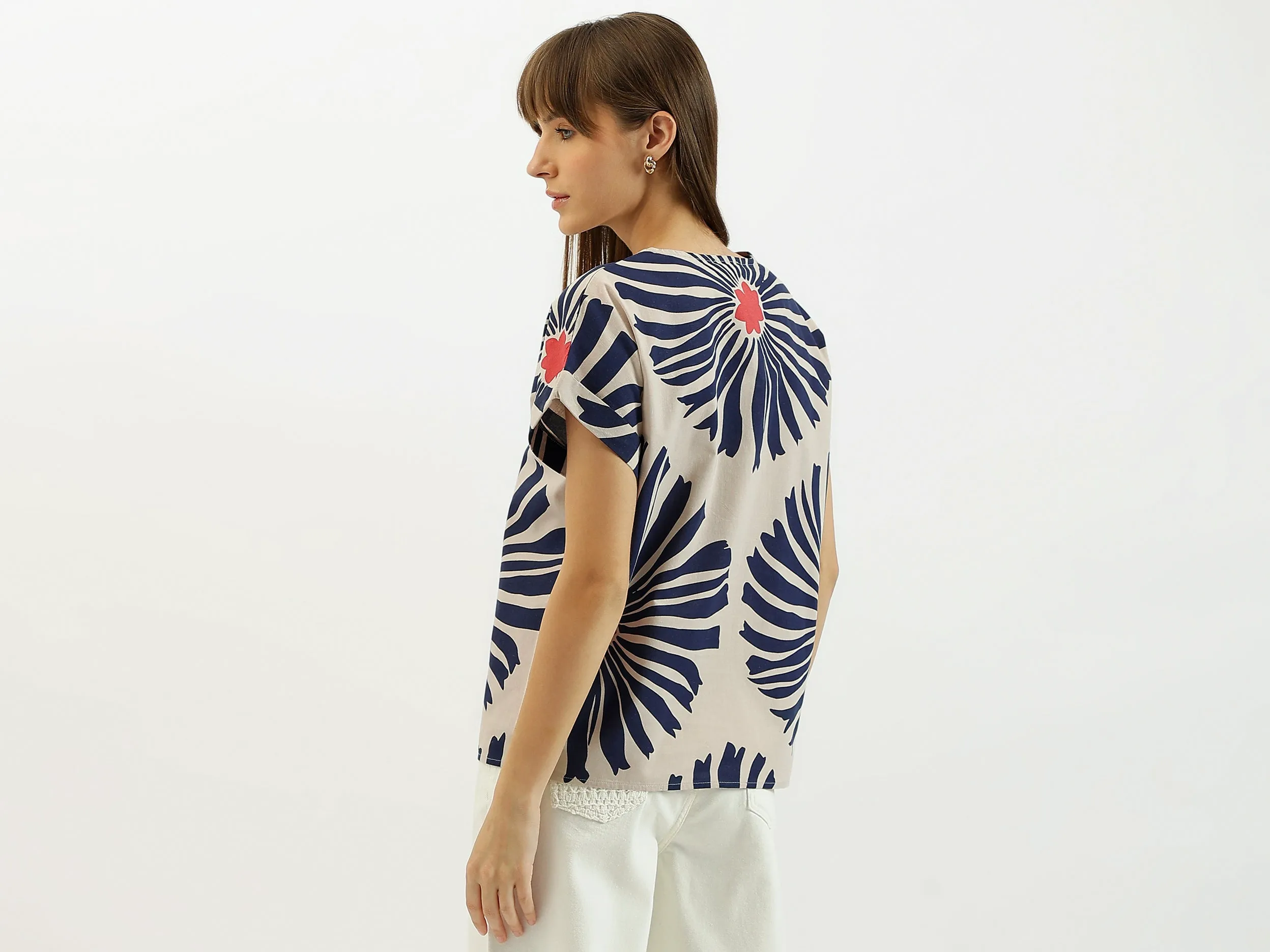 V-Neck Printed Regular Top