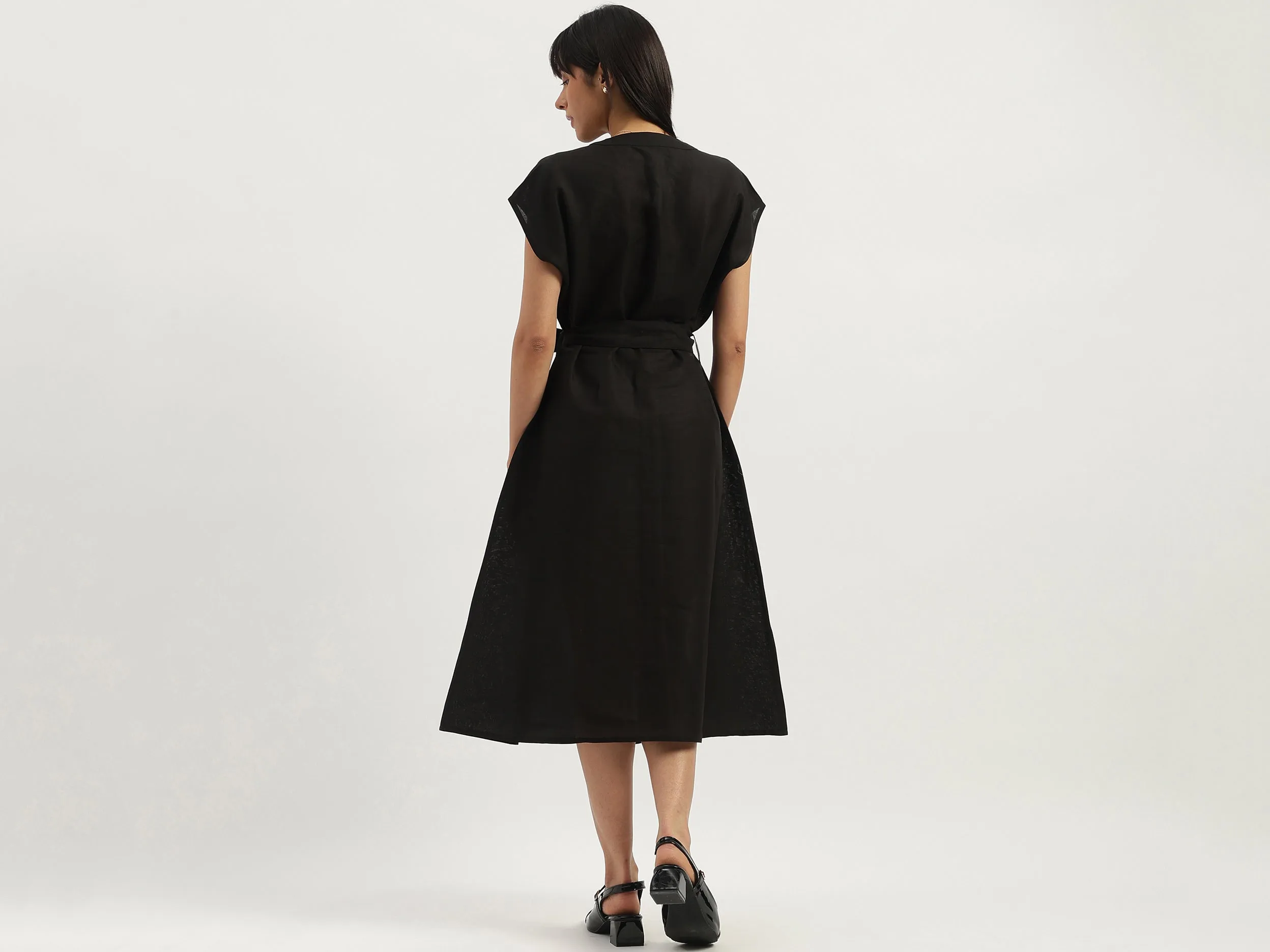 V-neck Solid Sheath Dress