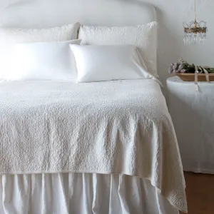 Vienna Coverlet - Winter White - King